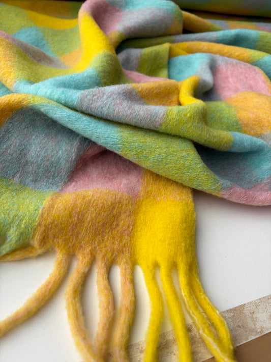 SMITHERS 020 yellow/aqua checkered heavy boiled wool with fringes