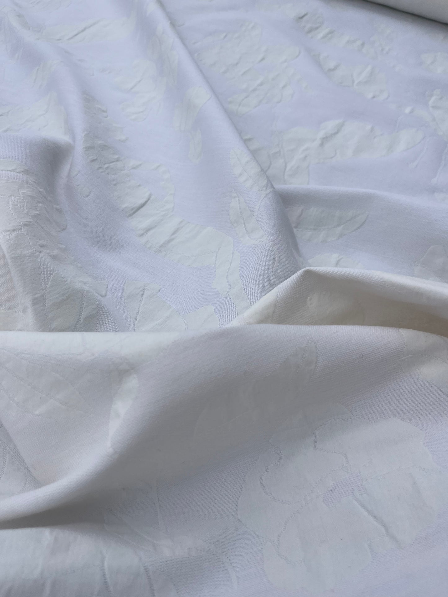 Hélène 033 jacquard with cotton white/ecru