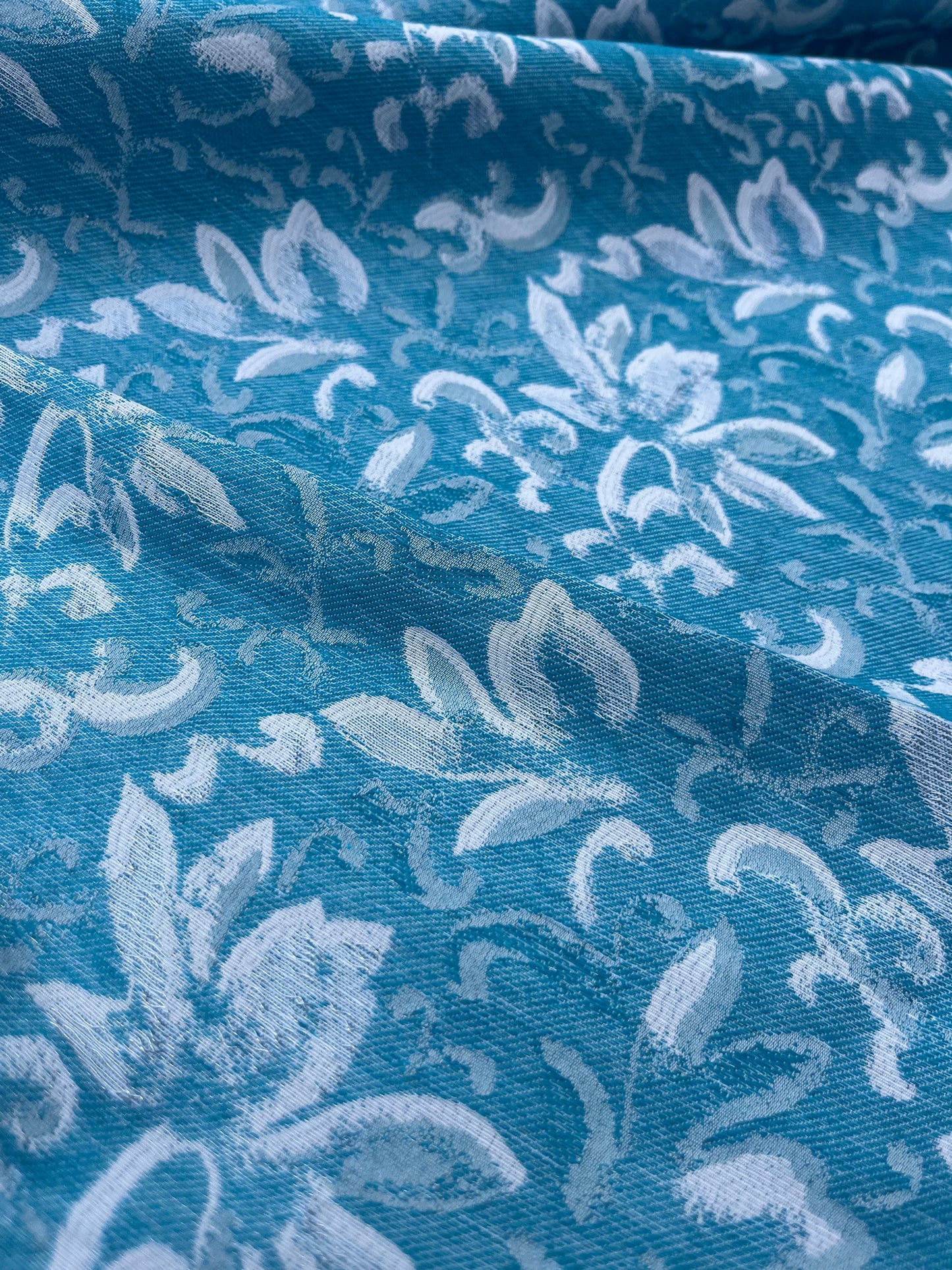 Hélène 035 jacquard aqua/silver flowers