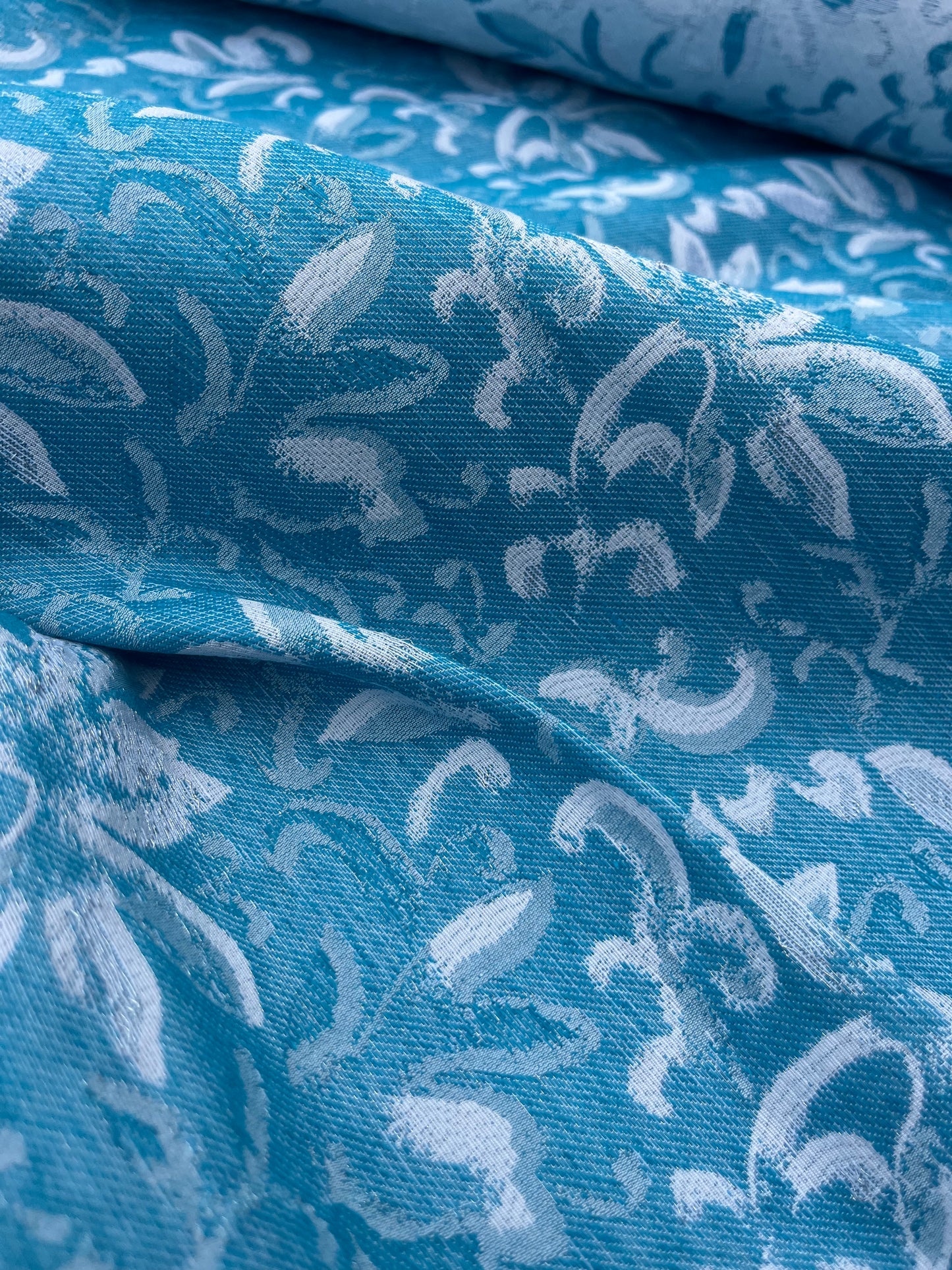 Hélène 035 jacquard aqua/silver flowers