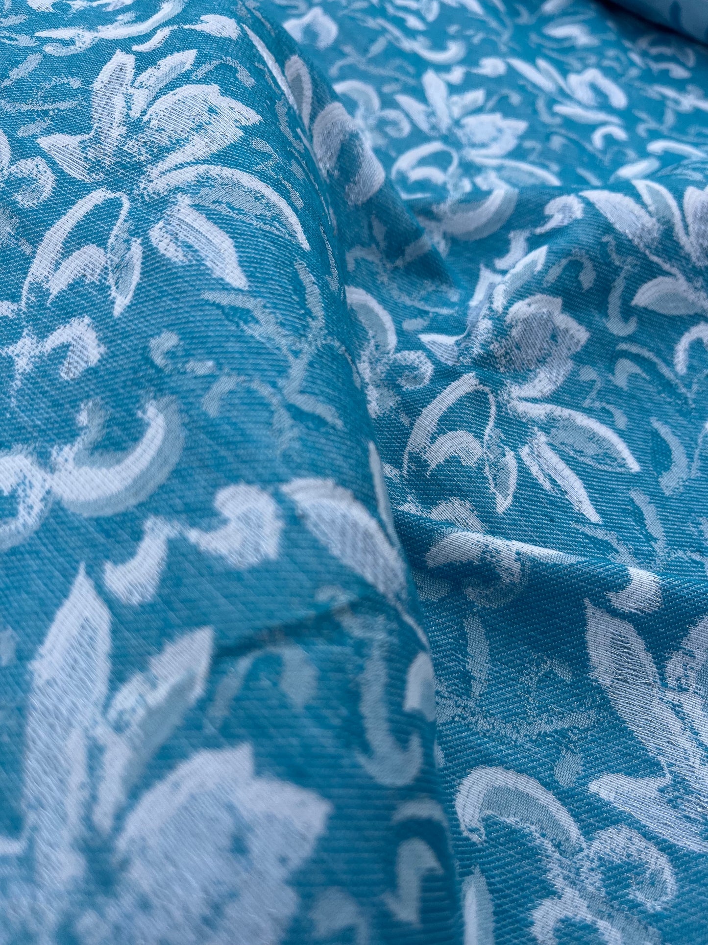Hélène 035 jacquard aqua/silver flowers
