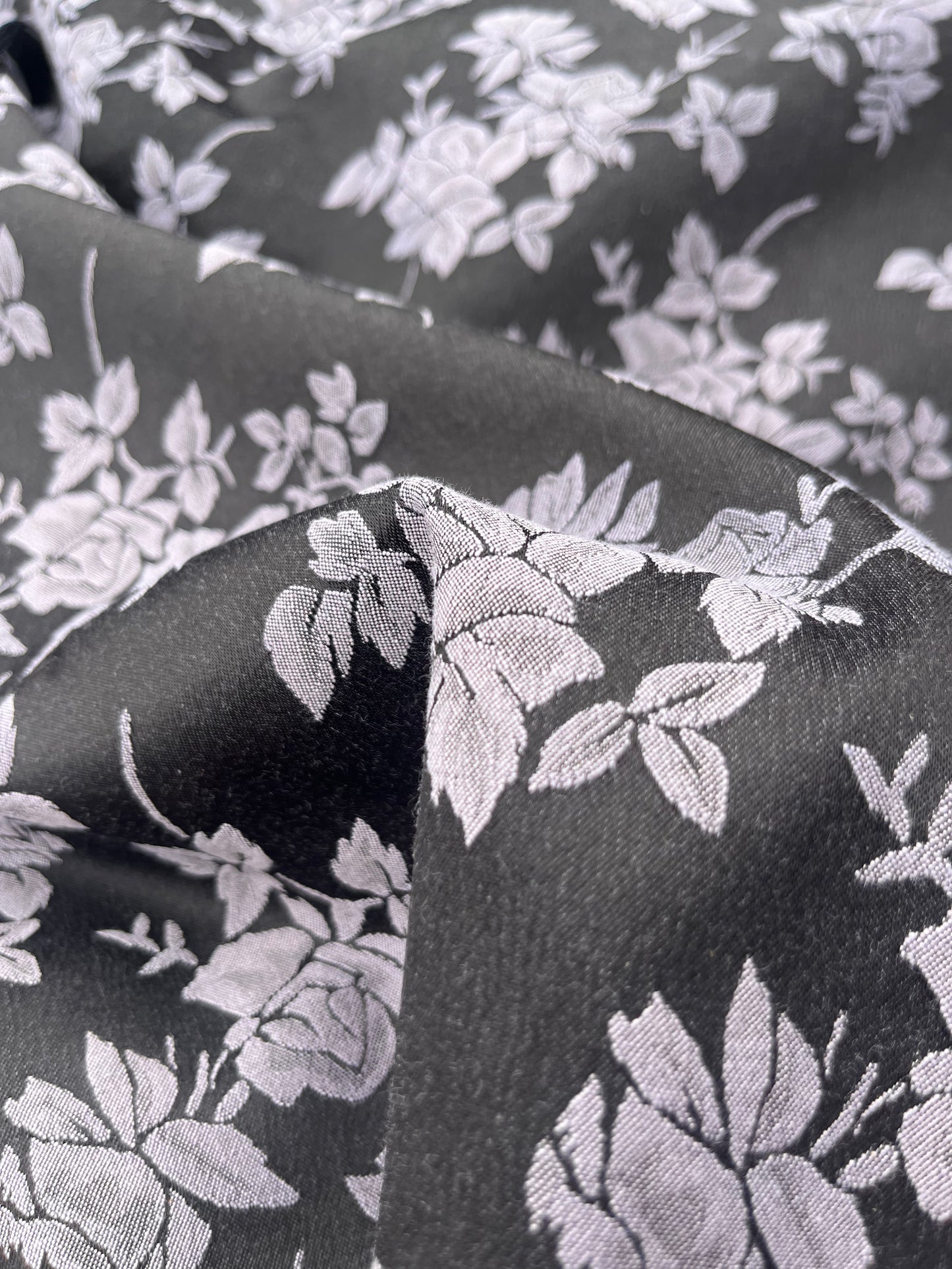 Hélène 044 cotton stretch jacquard black/lilac