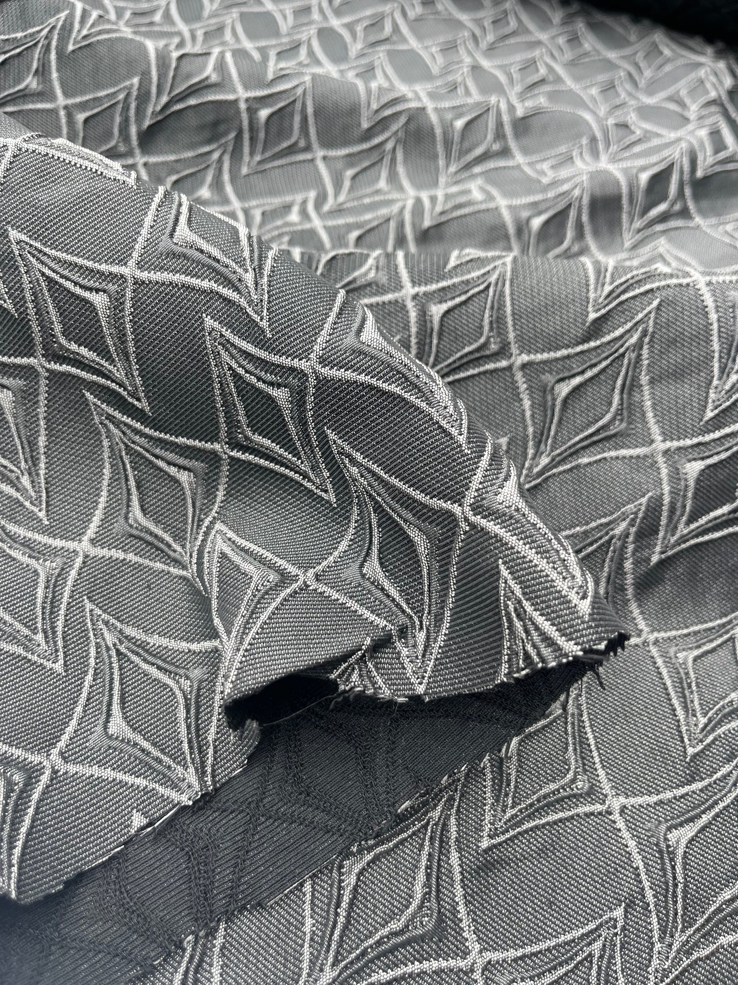 Hélène 045 stretch jacquard small design black/brown