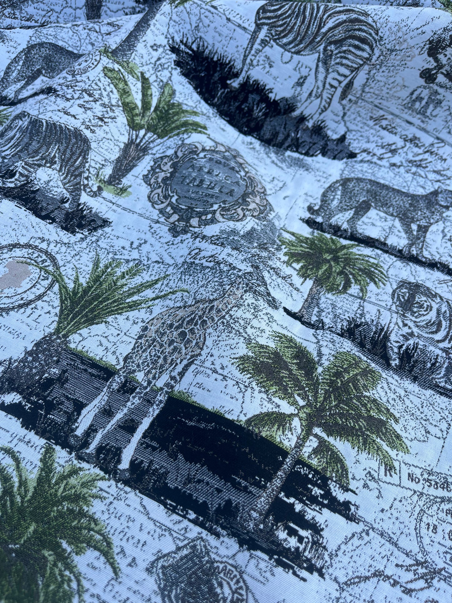 Hélène 051 heavy cotton jacquard "Botswana"