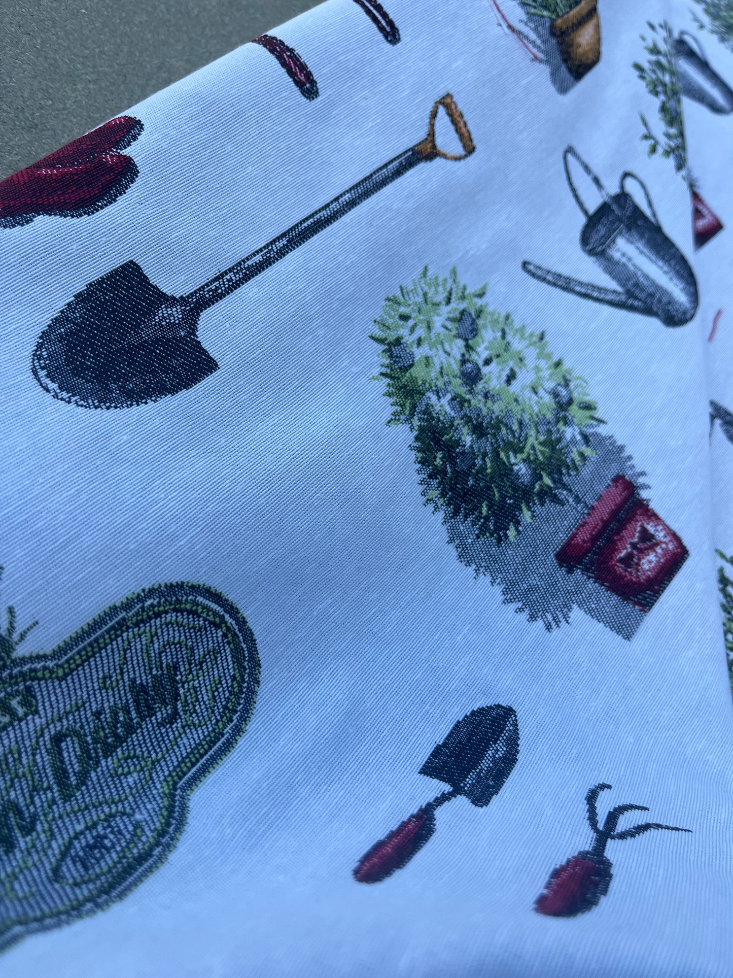 Hélène 052 heavy cotton jacquard "Garden"