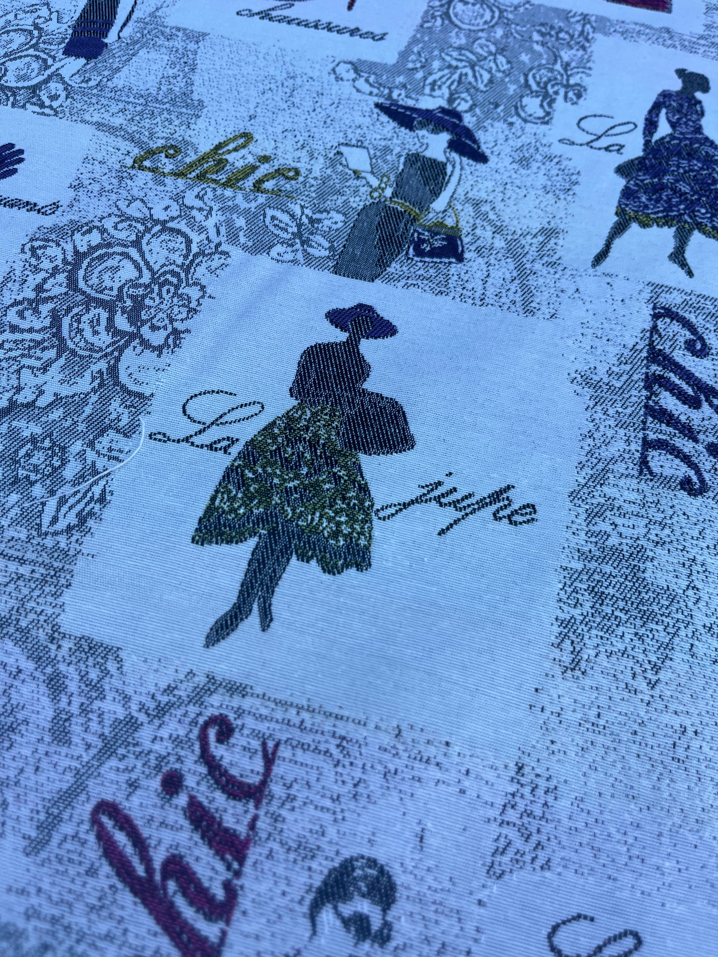 Hélène 054 heavy cotton jacquard "défilé"