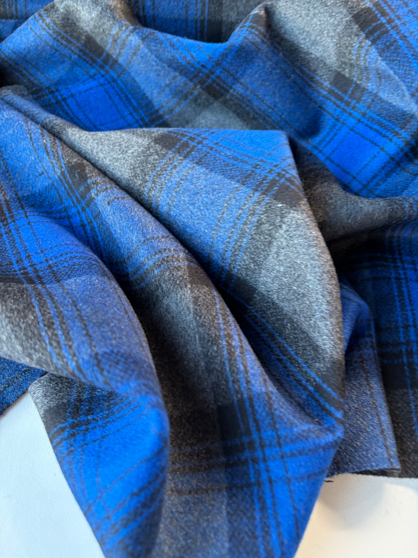 RALPH 006 grey/blue checkered heavy wool/mohair flannel