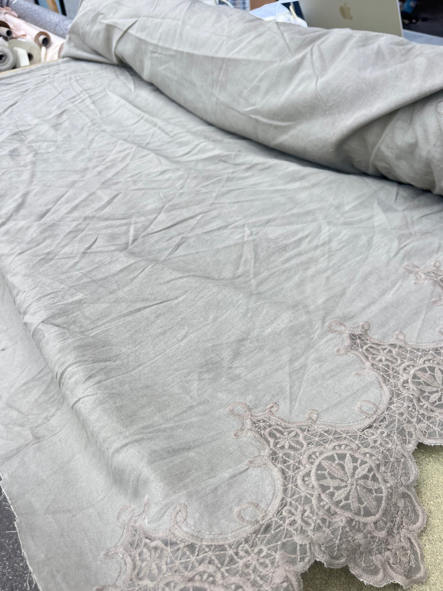 EUDINE 015 linen with embroidery khaky