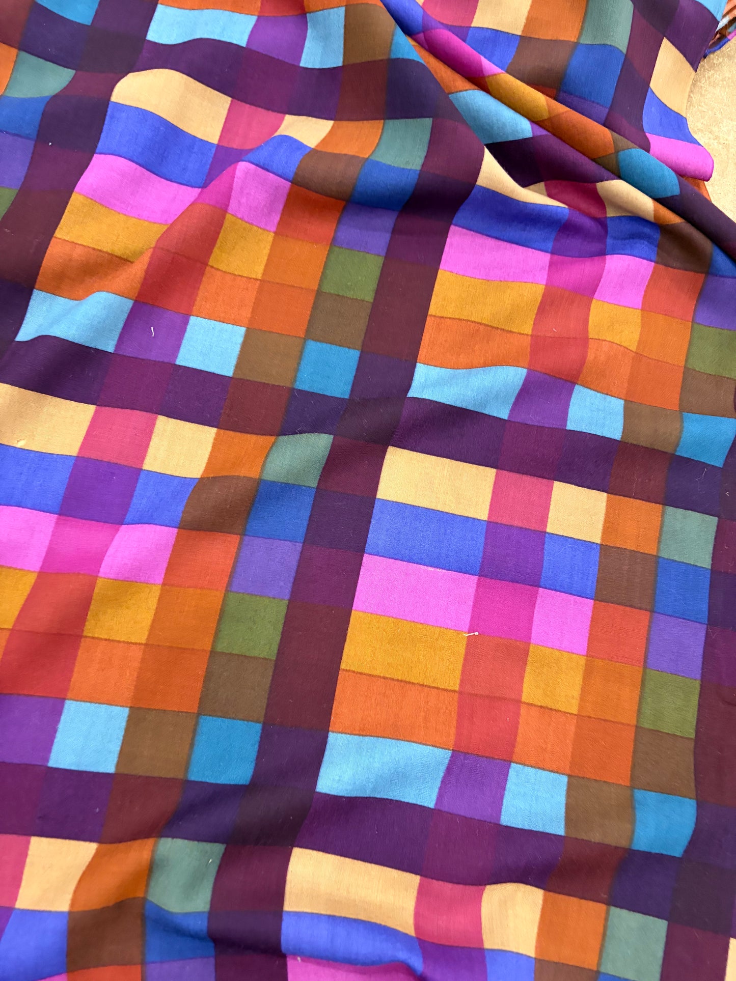 WALTHER 011 multi colour checkered wool blend drape