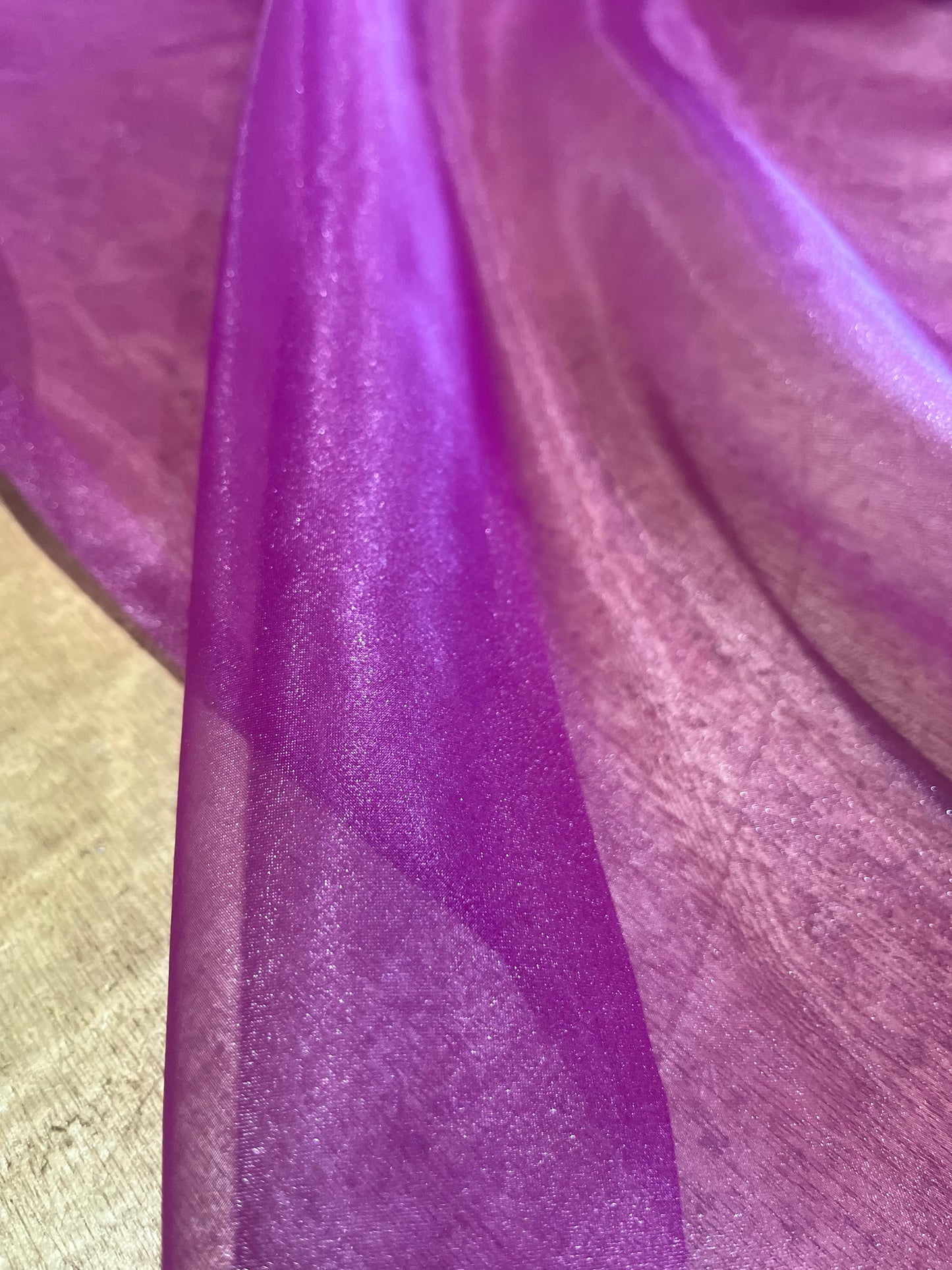 E02 MAX 019 organza sparkling mauve