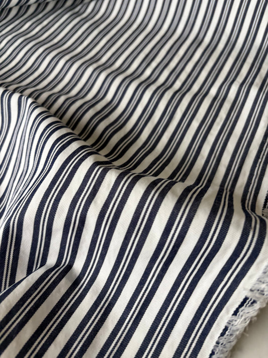 PHIL 014 colourwoven denim stripes