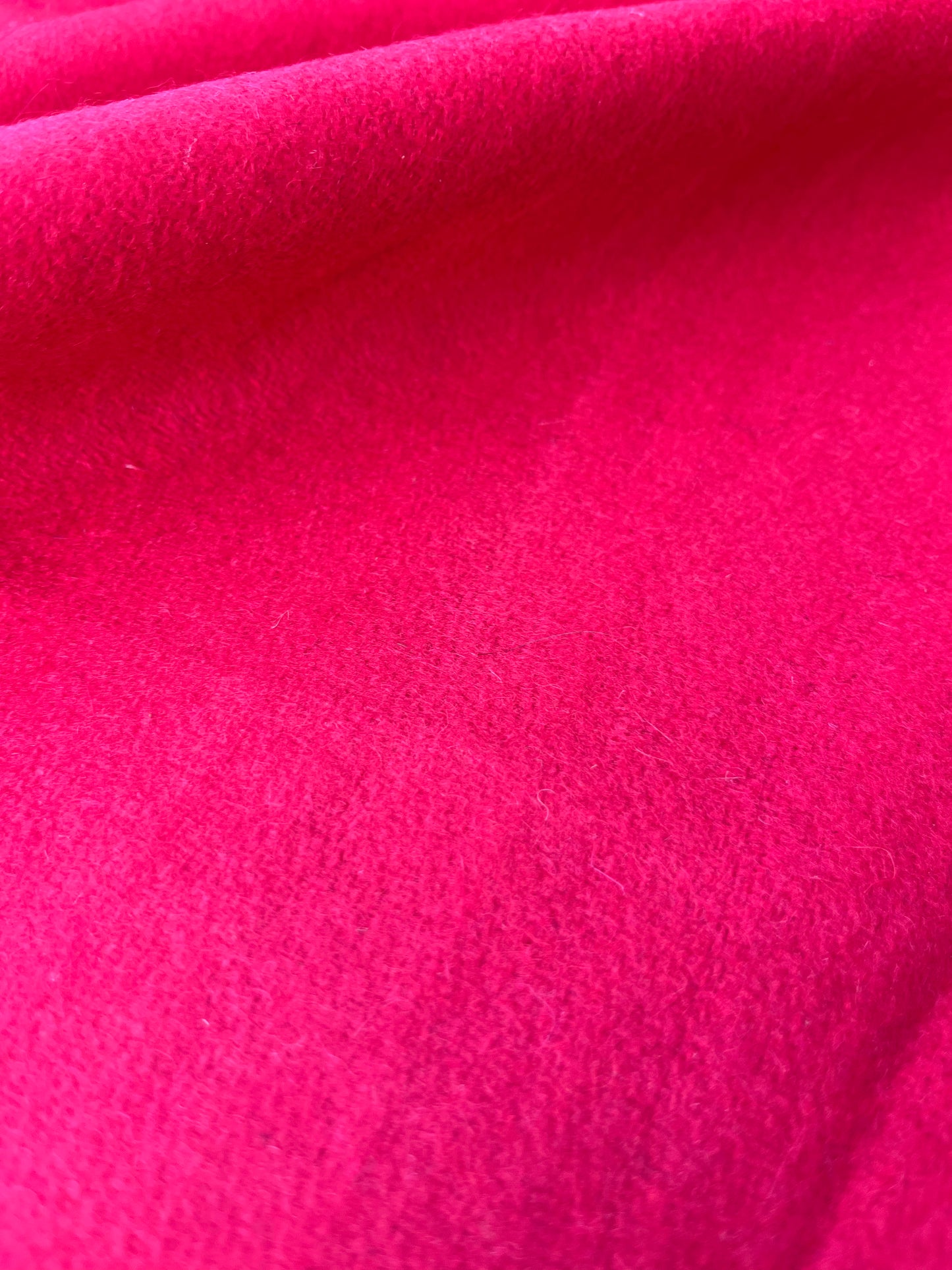 LOUIS 008 boiled wool red
