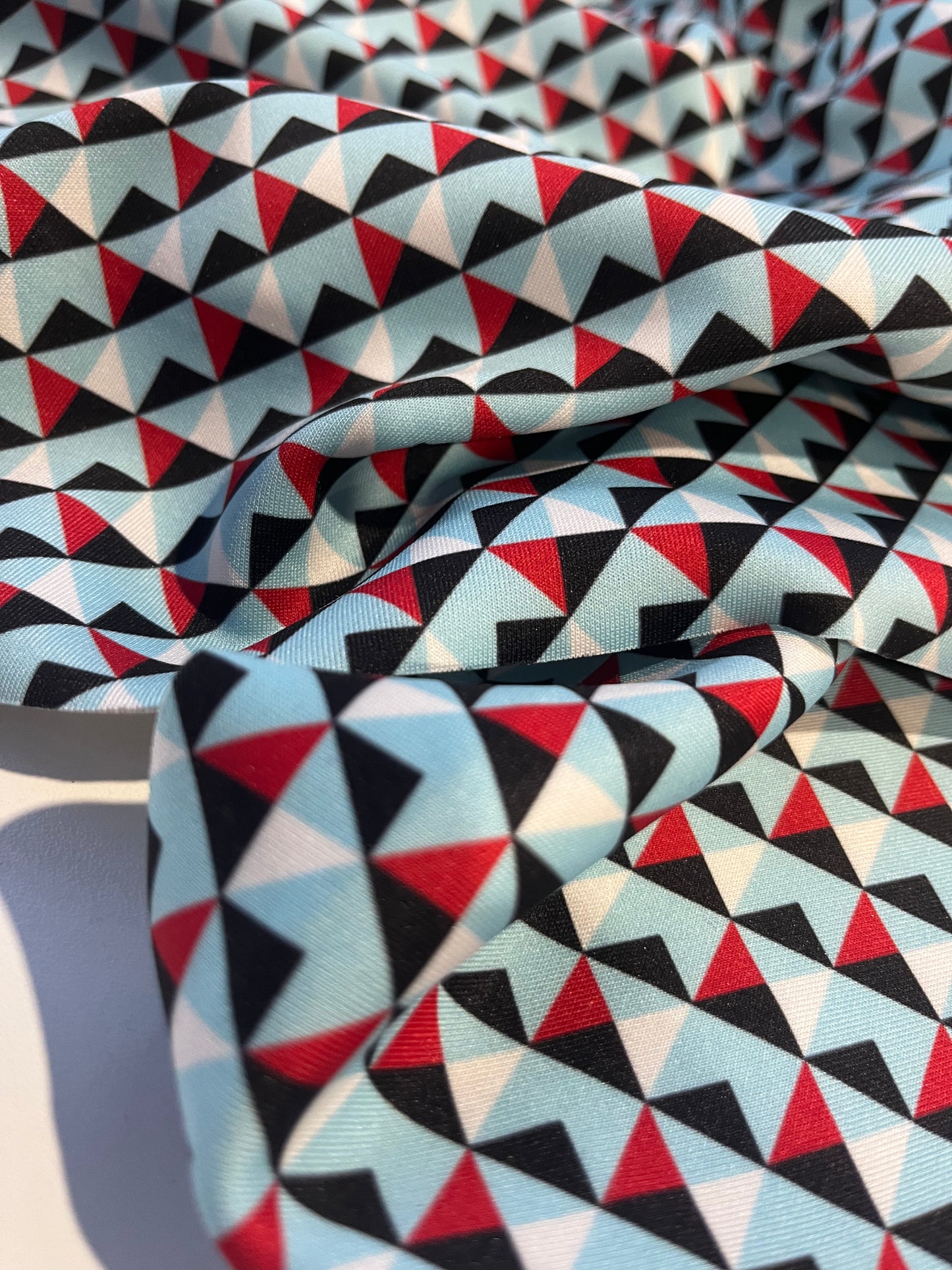 LC CLAIRE 195 scuba with graphical print