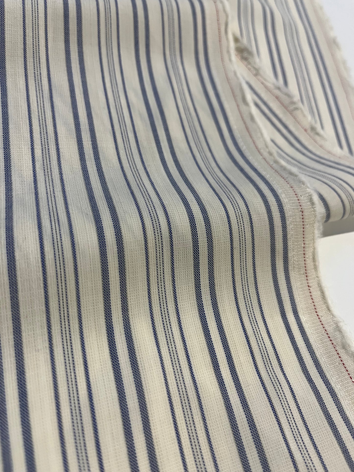 LC CLAIRE 215 woven cotton stretch stripes ecru/indigo