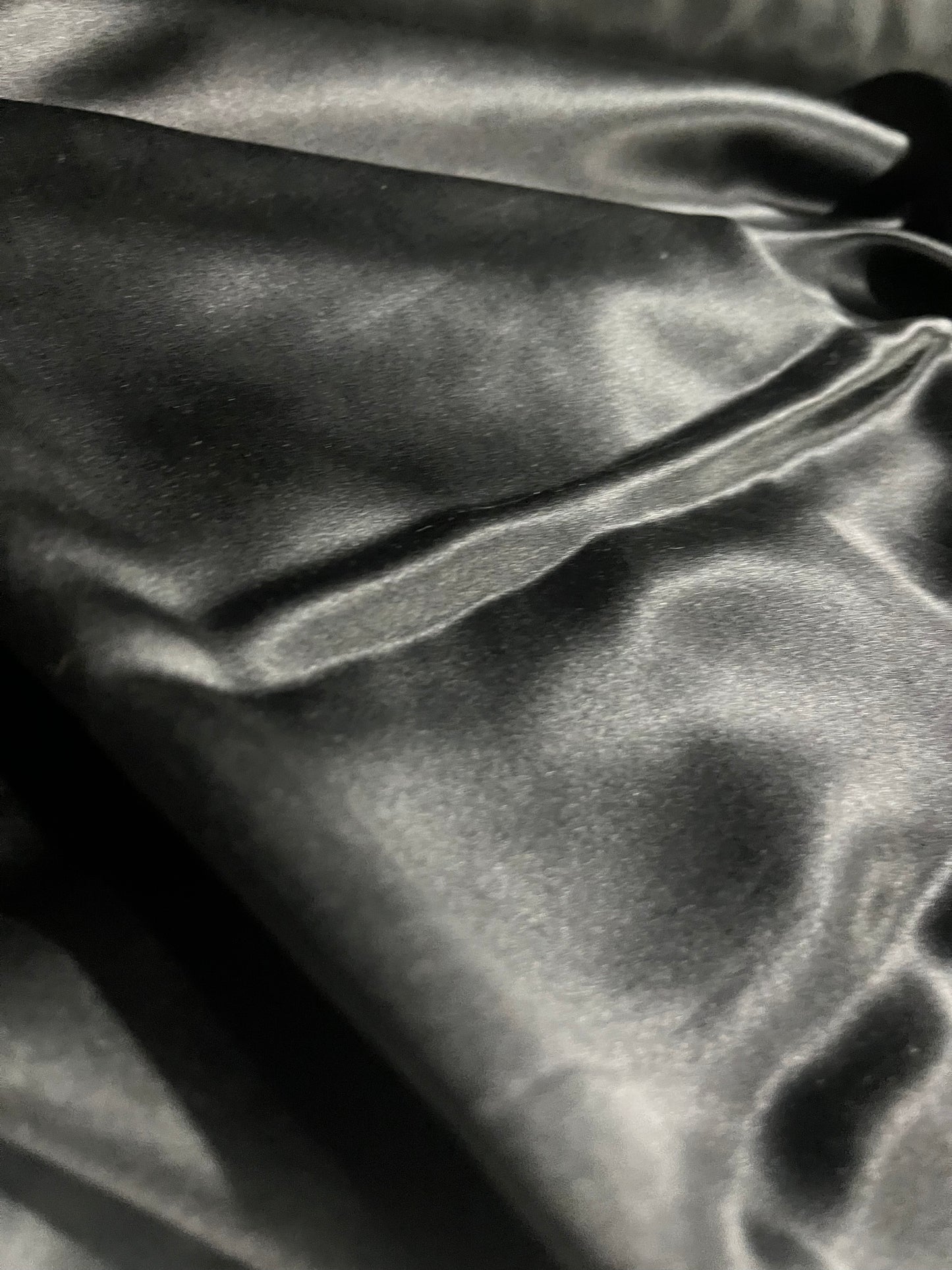 BERNADETTE 005 silk satin 16 mm black