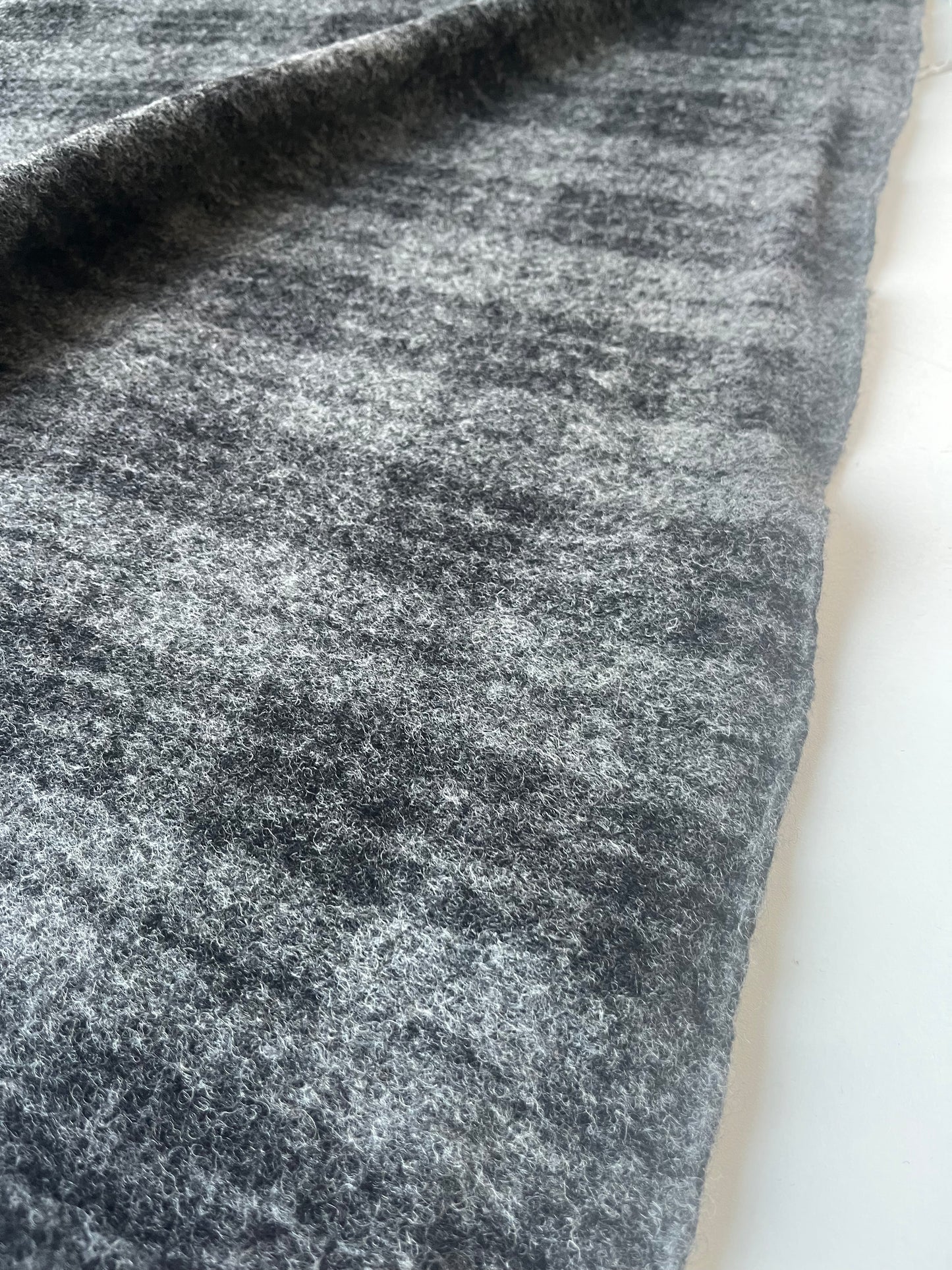 ROSALIE 014 boiled wool ogrey check