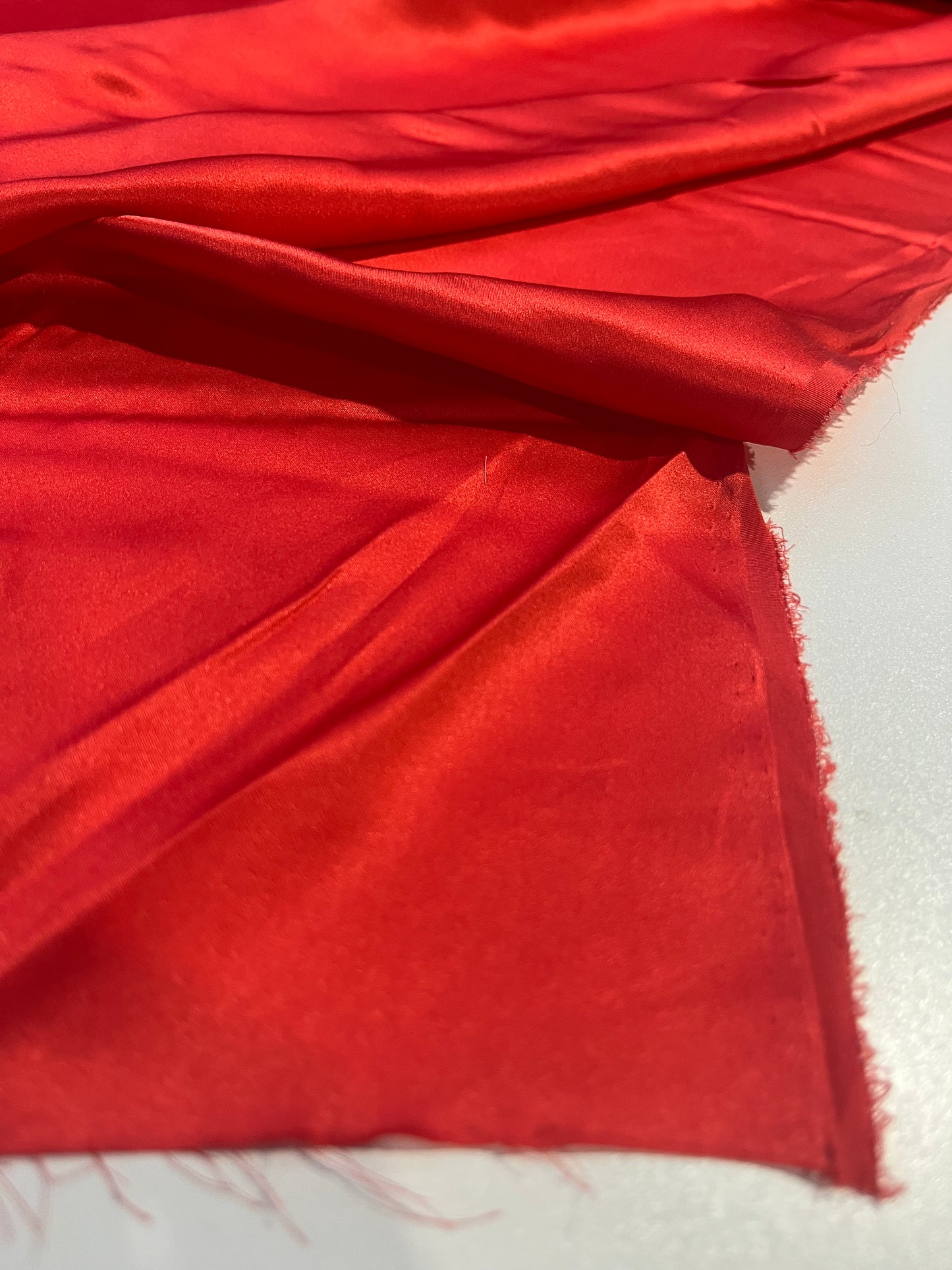 BERNADETTE 016 silk satin 16 mm red