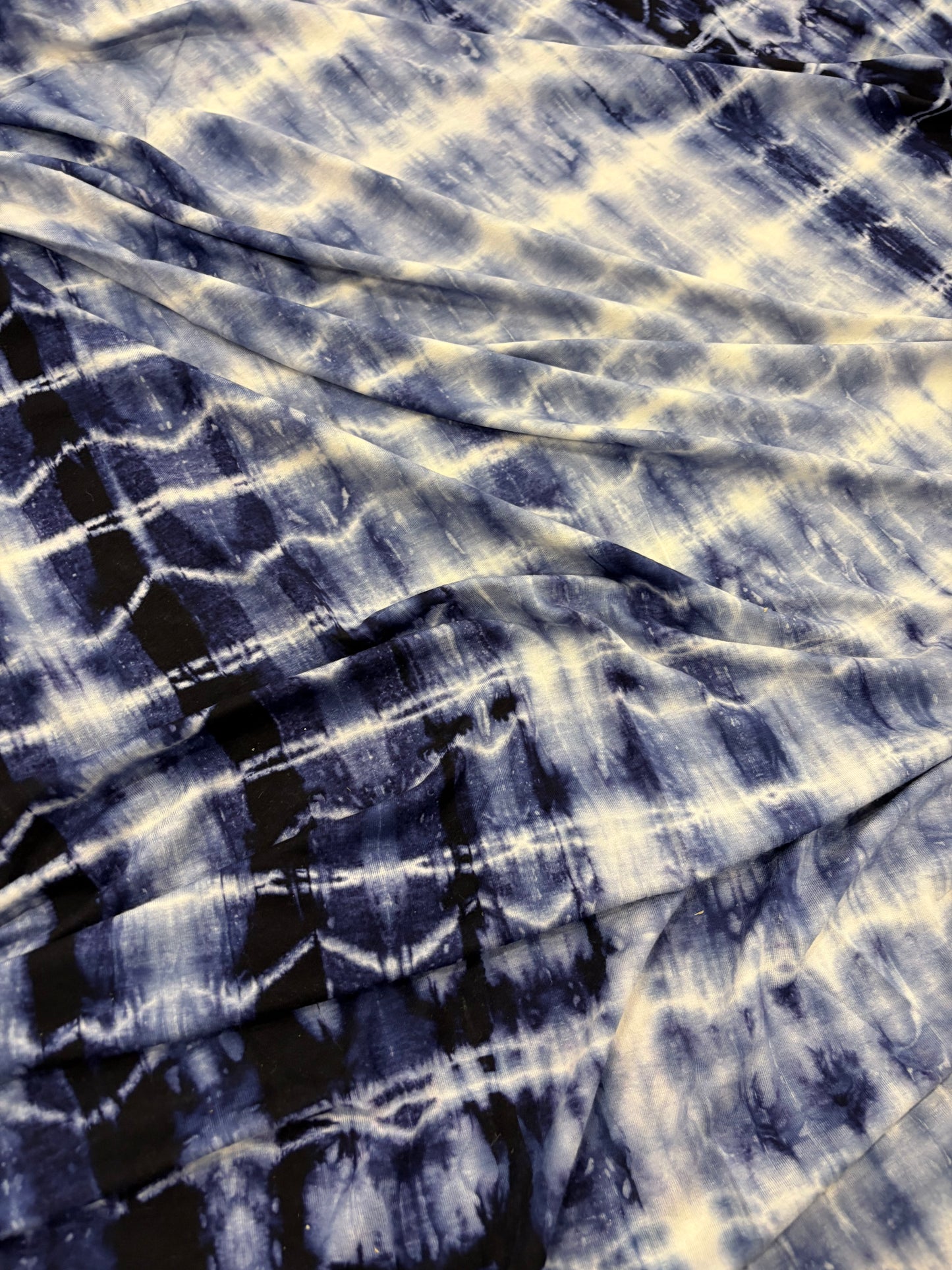 EDDY 018 viscose jersey tie-dye