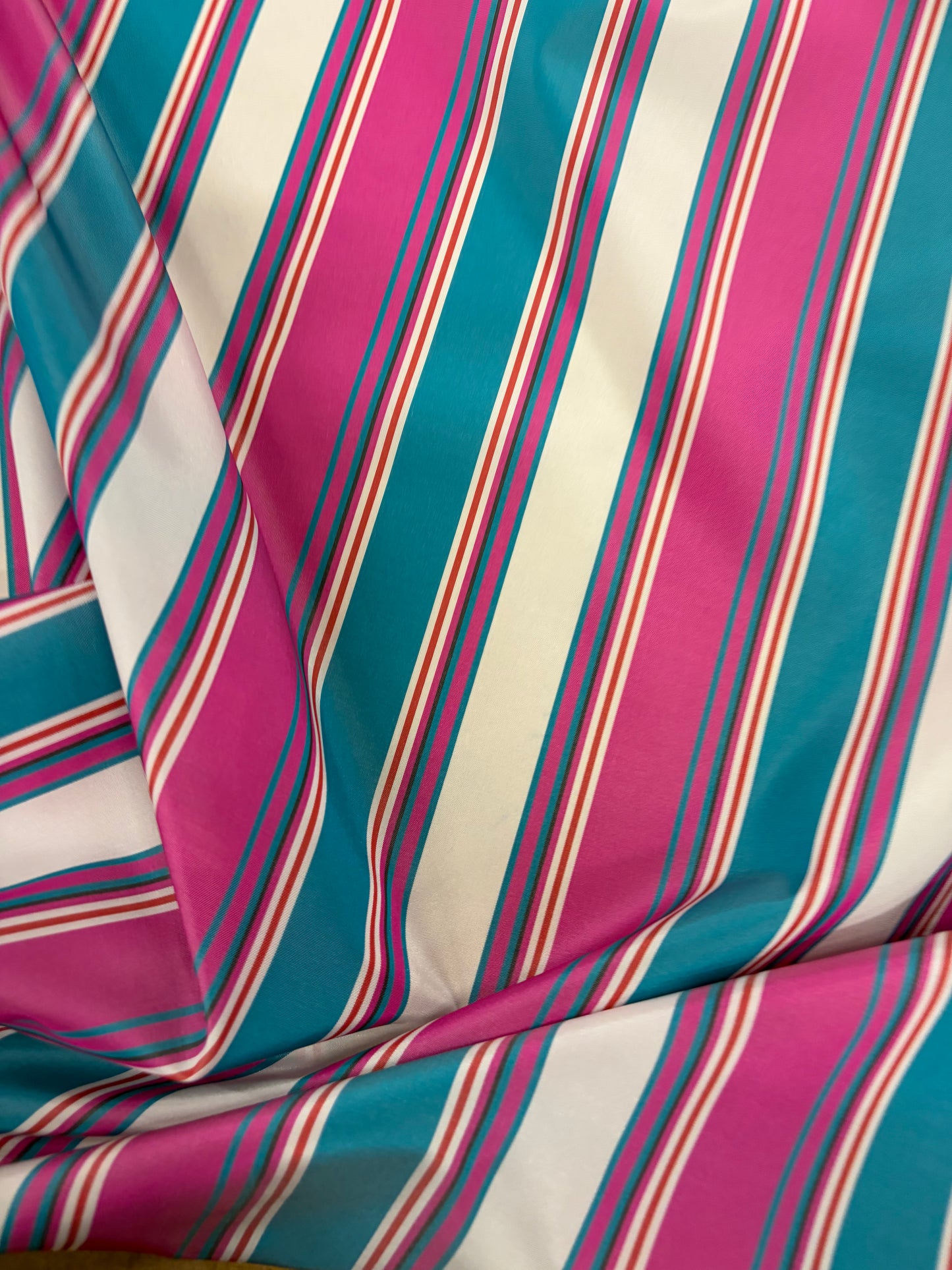 KELLY 005 striped tafettas