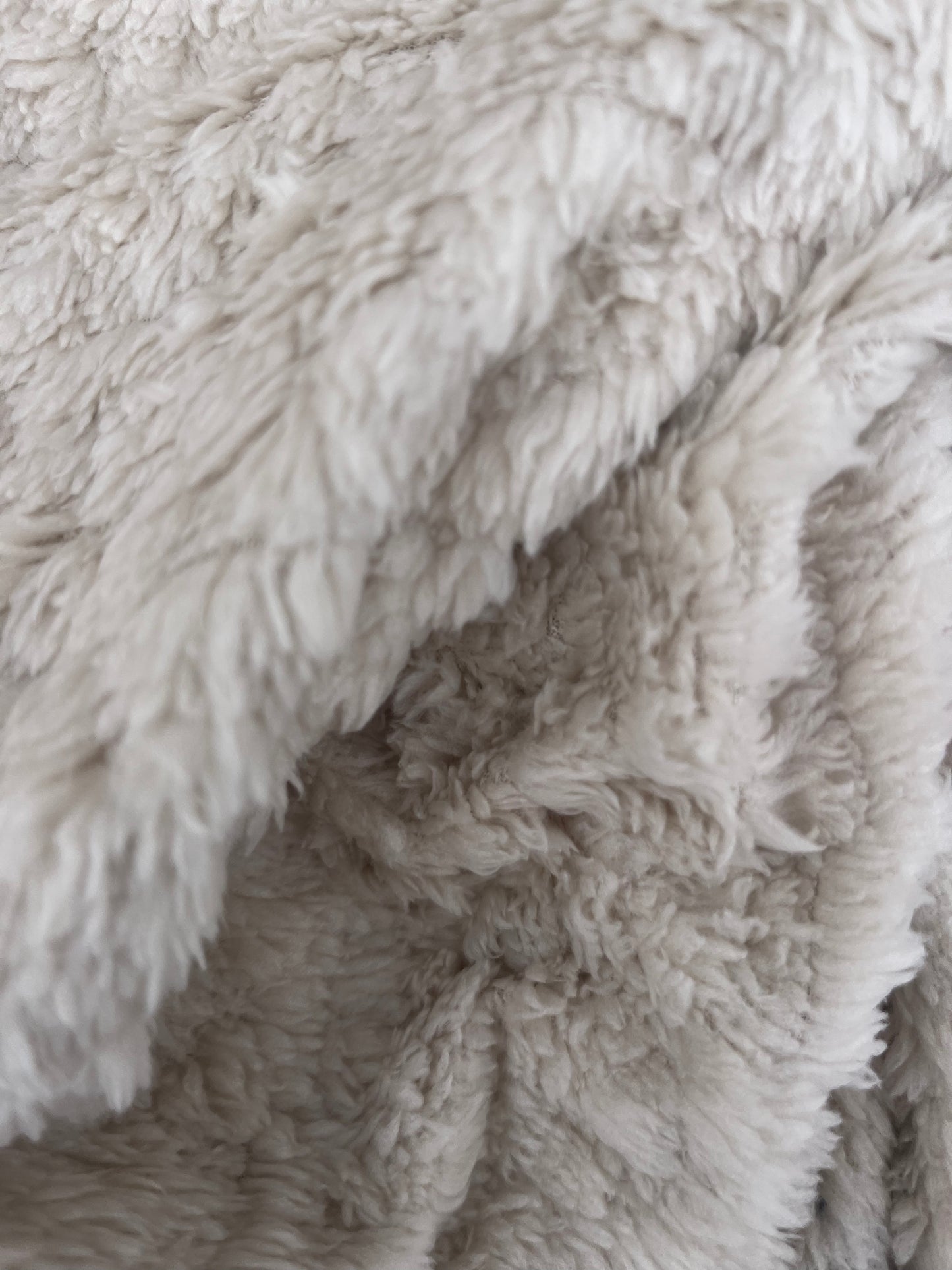 TERESA 014 sherpa fabric sand