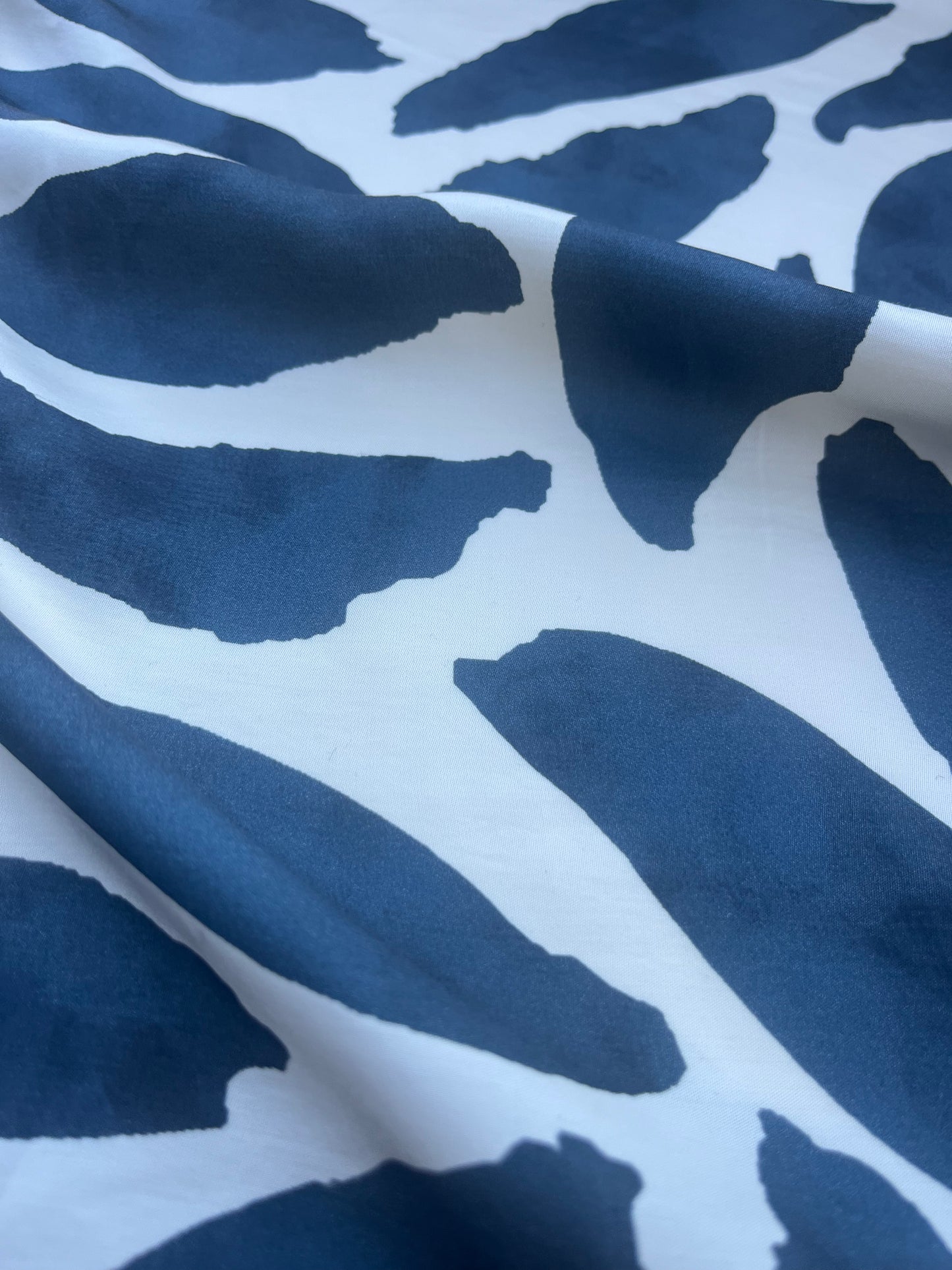 HERA 010 viscose fibrane grunged bamboo leaves