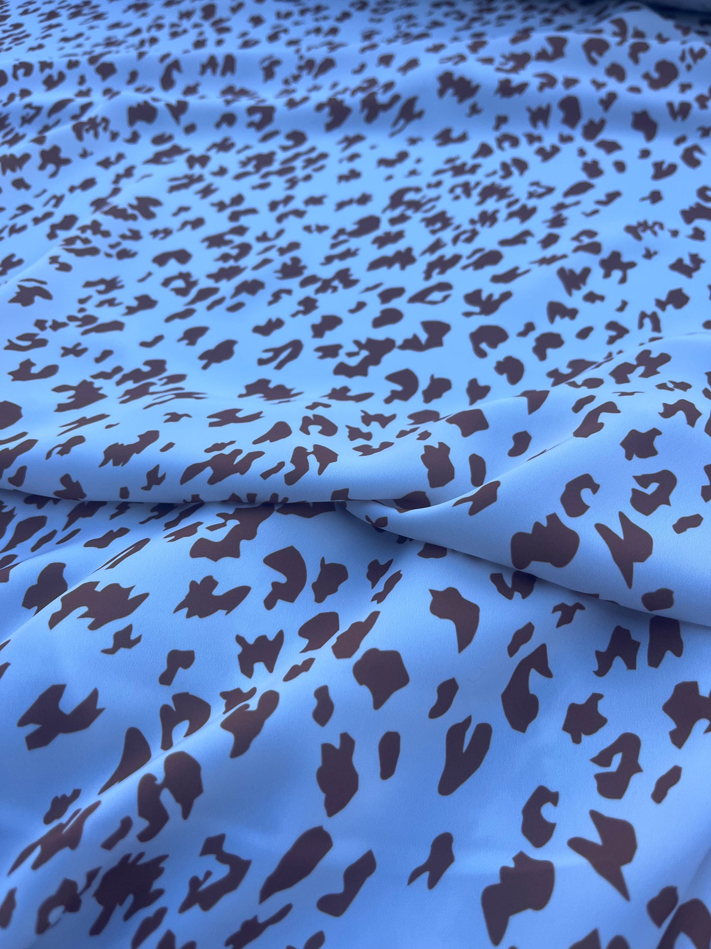 HERA 011 satin animal print white/cognac