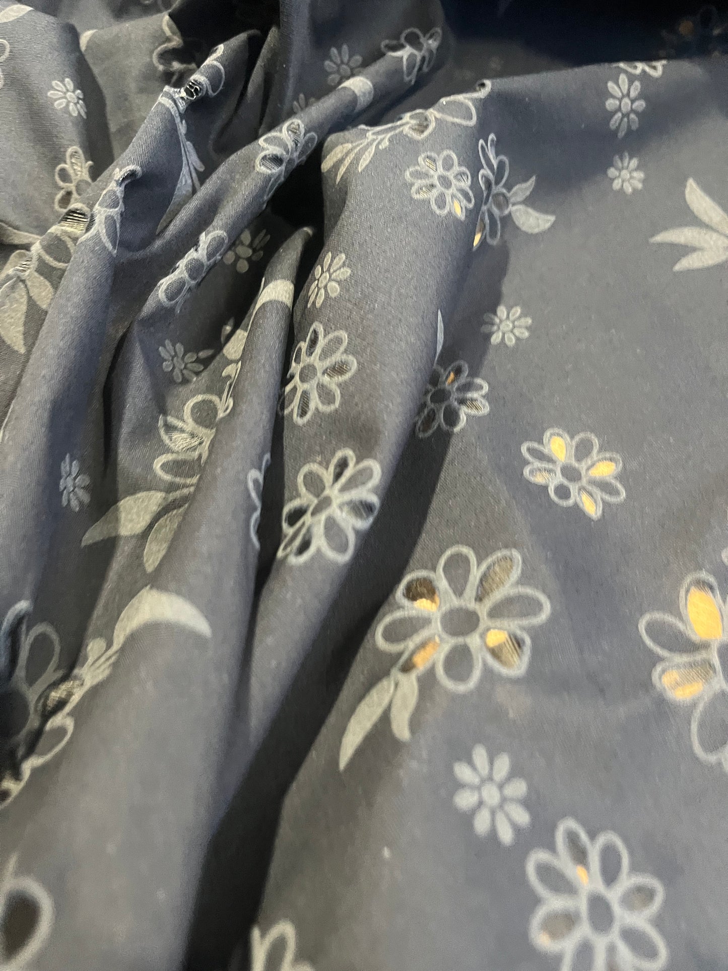 Sangallo cotton stretch lasercut+puff print design 1 black