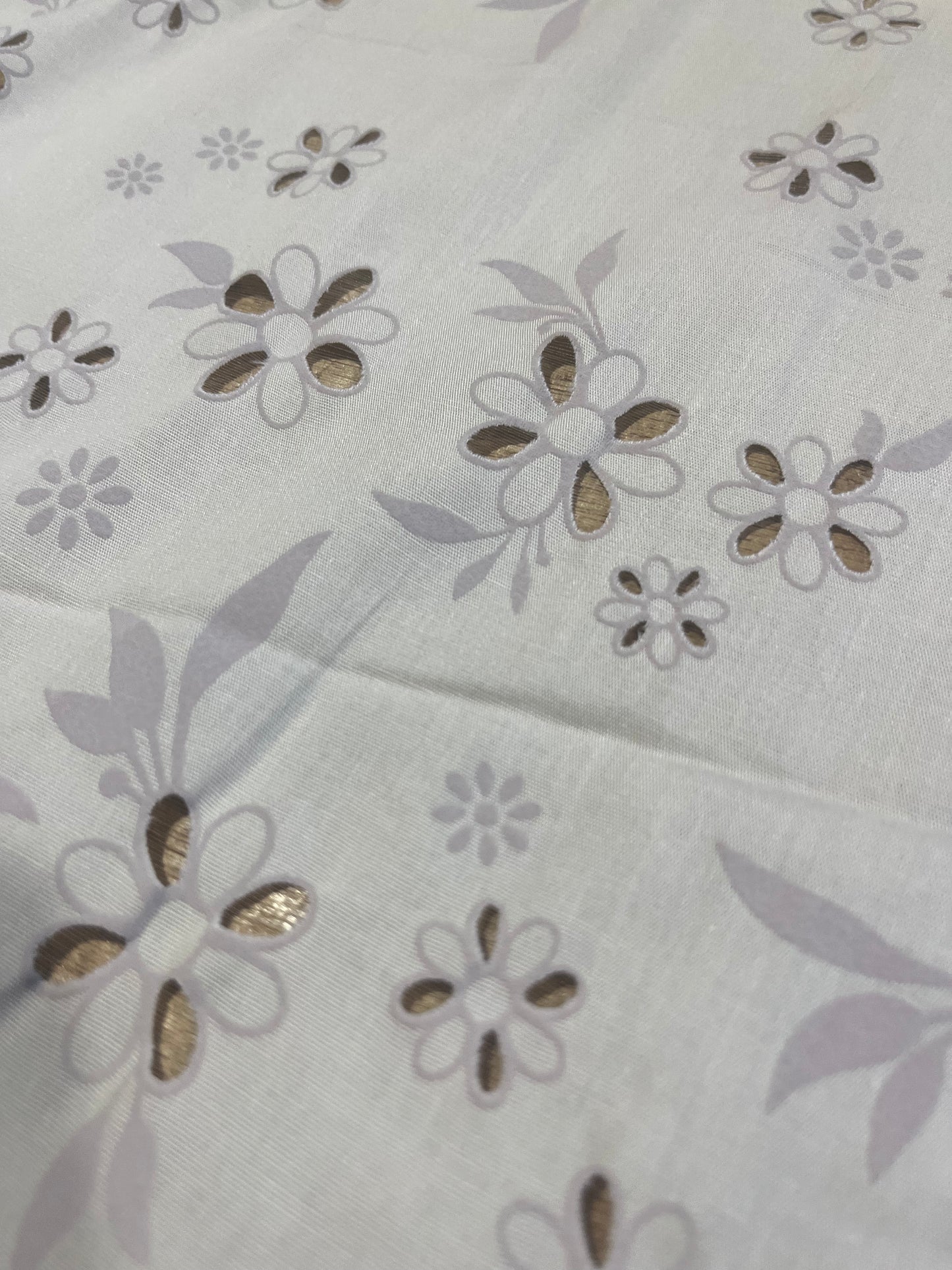 Sangallo cotton stretch lasercut+puff print design 1 sand