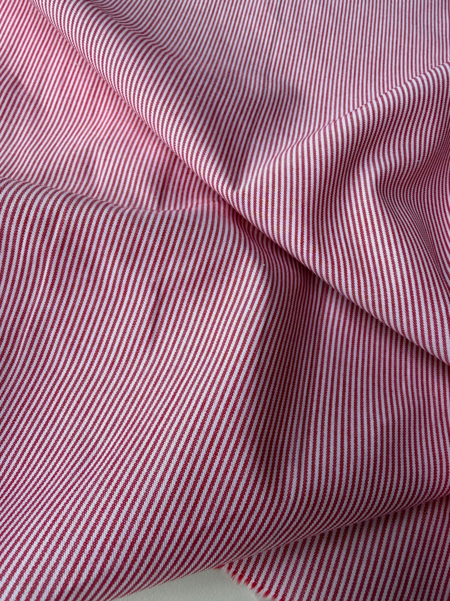 PC AMI 024 yarn dyed cotton stripes red/white