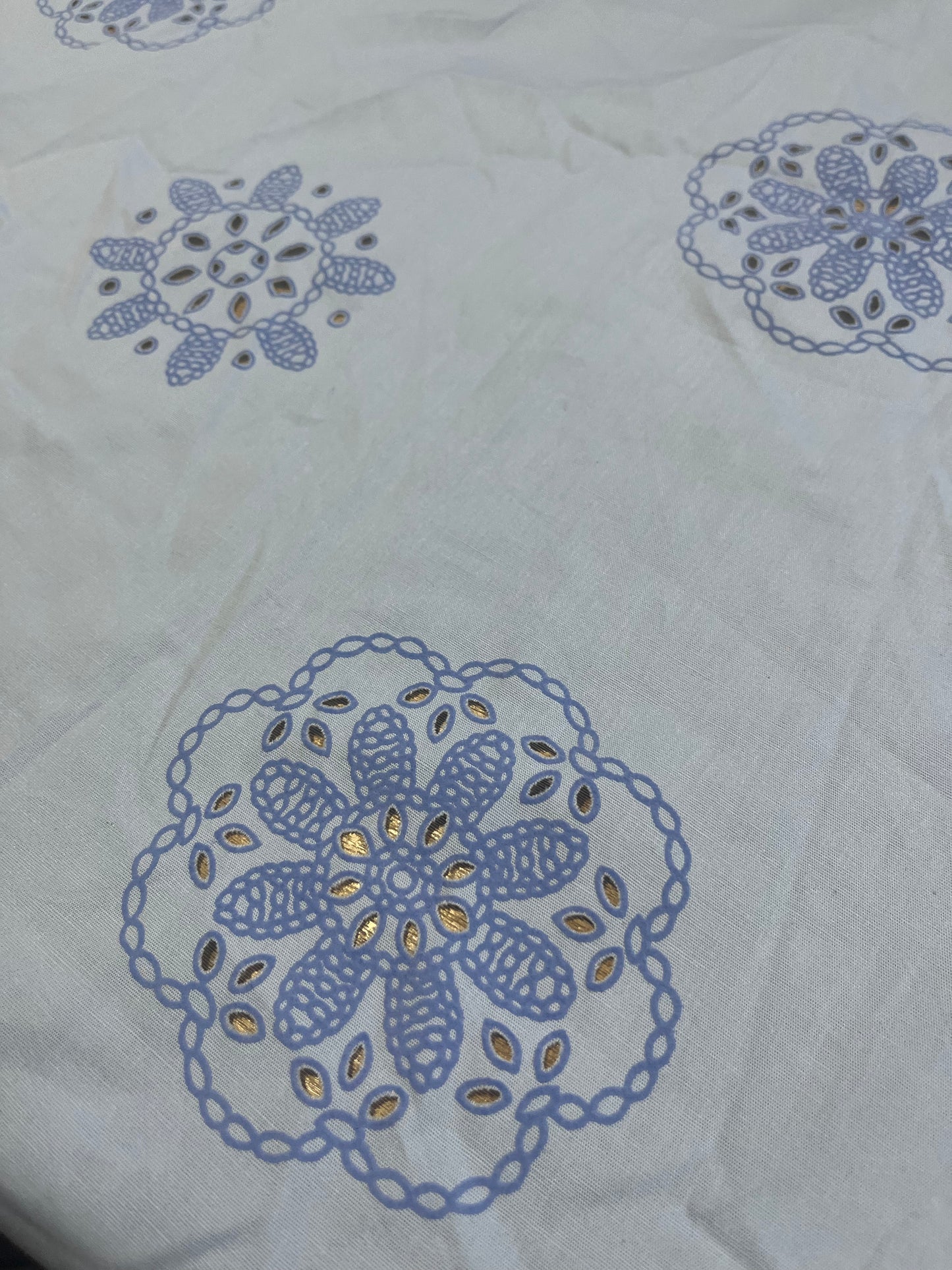 Sangallo cotton stretch lasercut+puff print design 3 blue