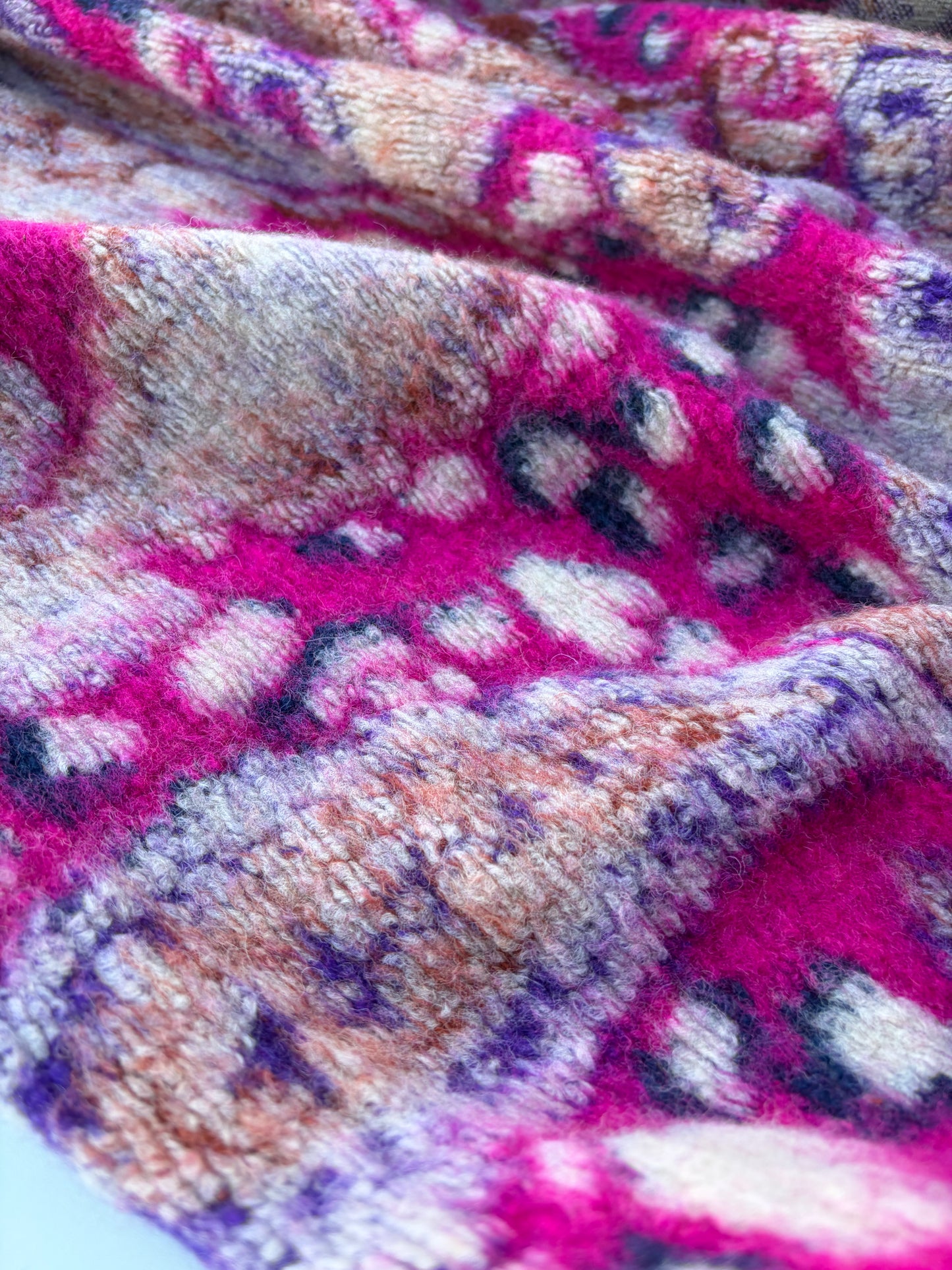 WILD WOOL 027 fuchsia cashemere heavy boiled wool