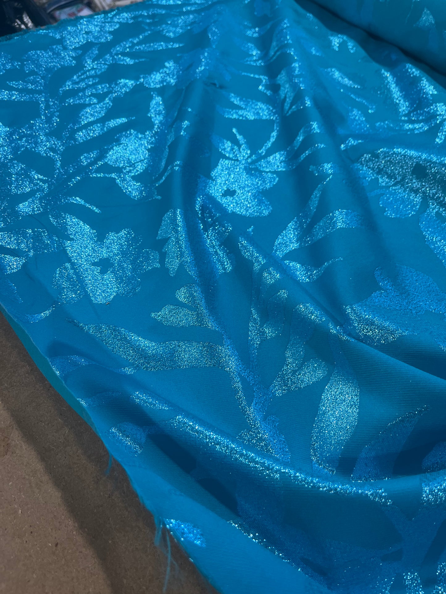 Shiny jacquard turquoise Valérie 017