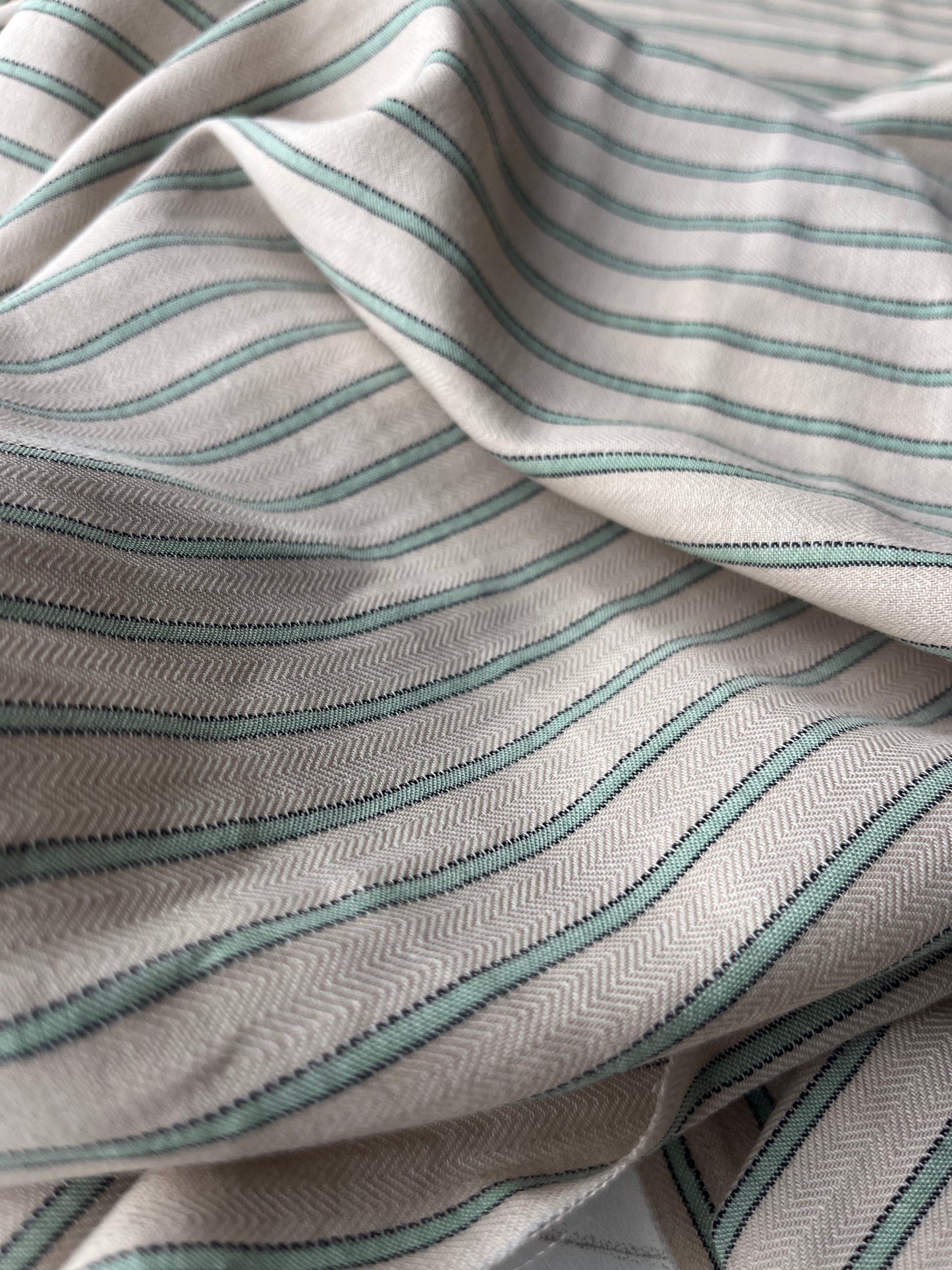 JUNO 011 Gauze stripes ecru/green