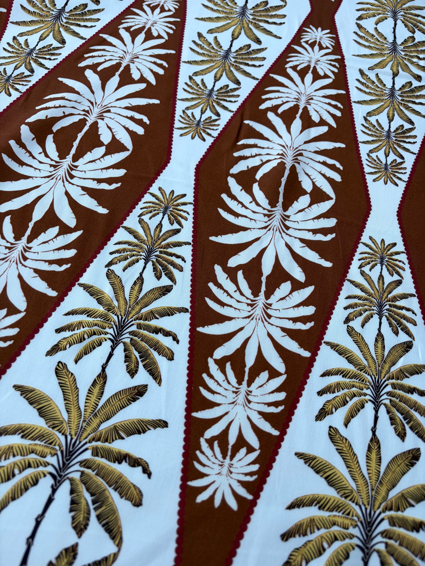 AXEL 020 brown palmtree patchwork viscose print