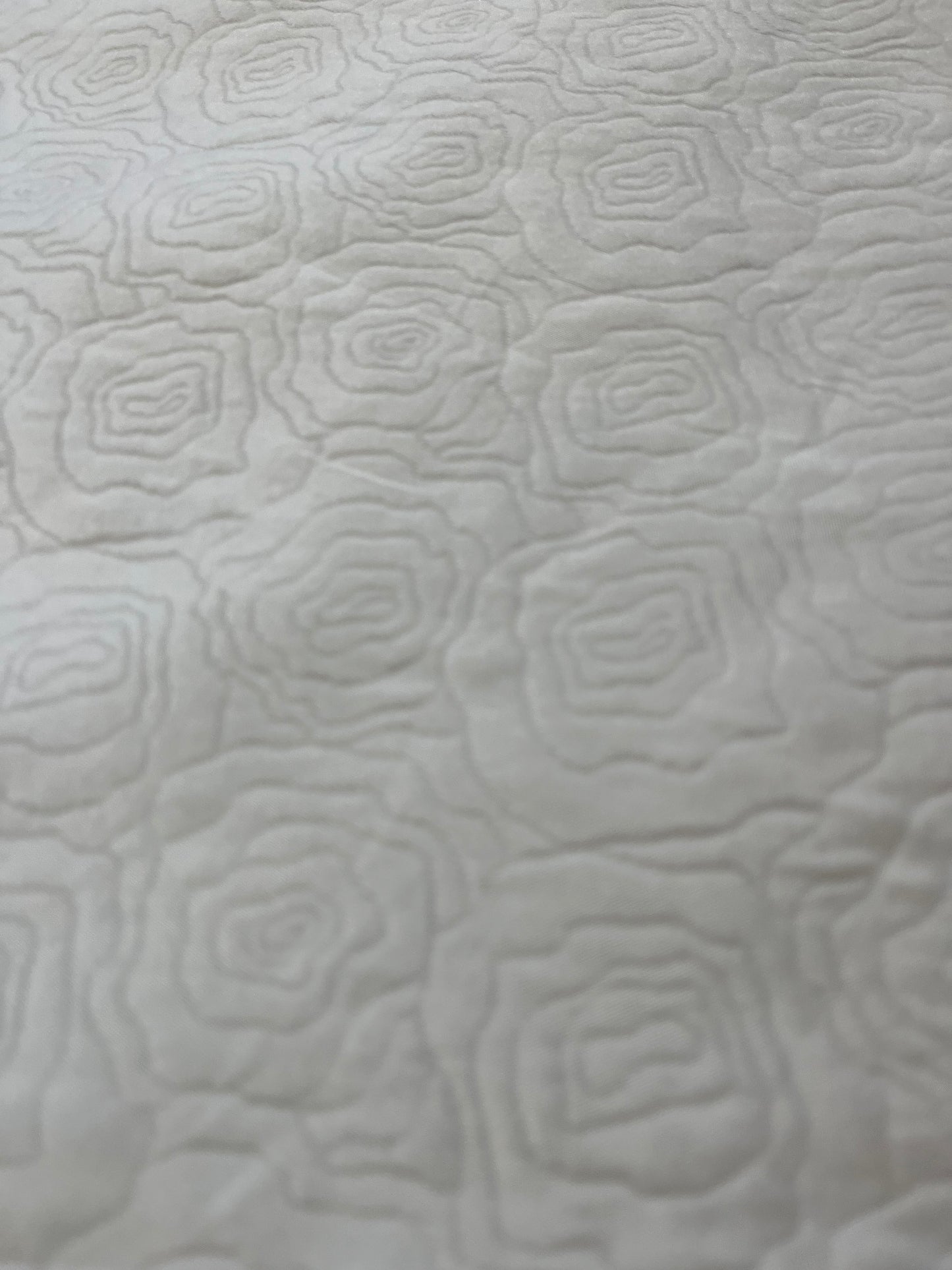 Shiny jacquard white Marcellin 008 G01