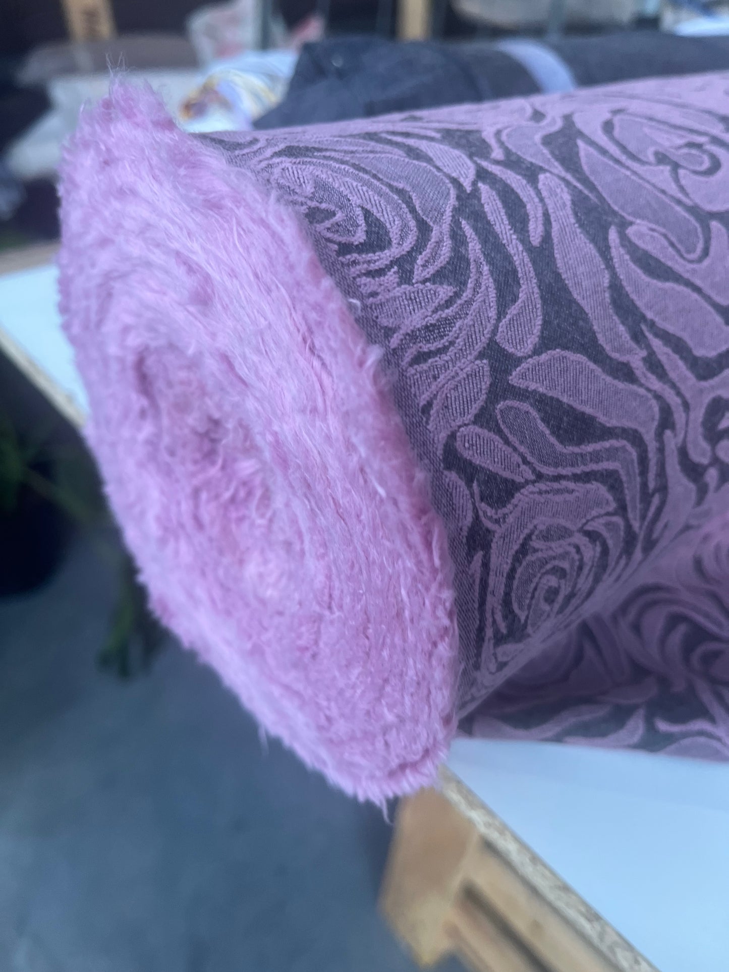 TINA 006 cotton stretch jacquard soft pink roses