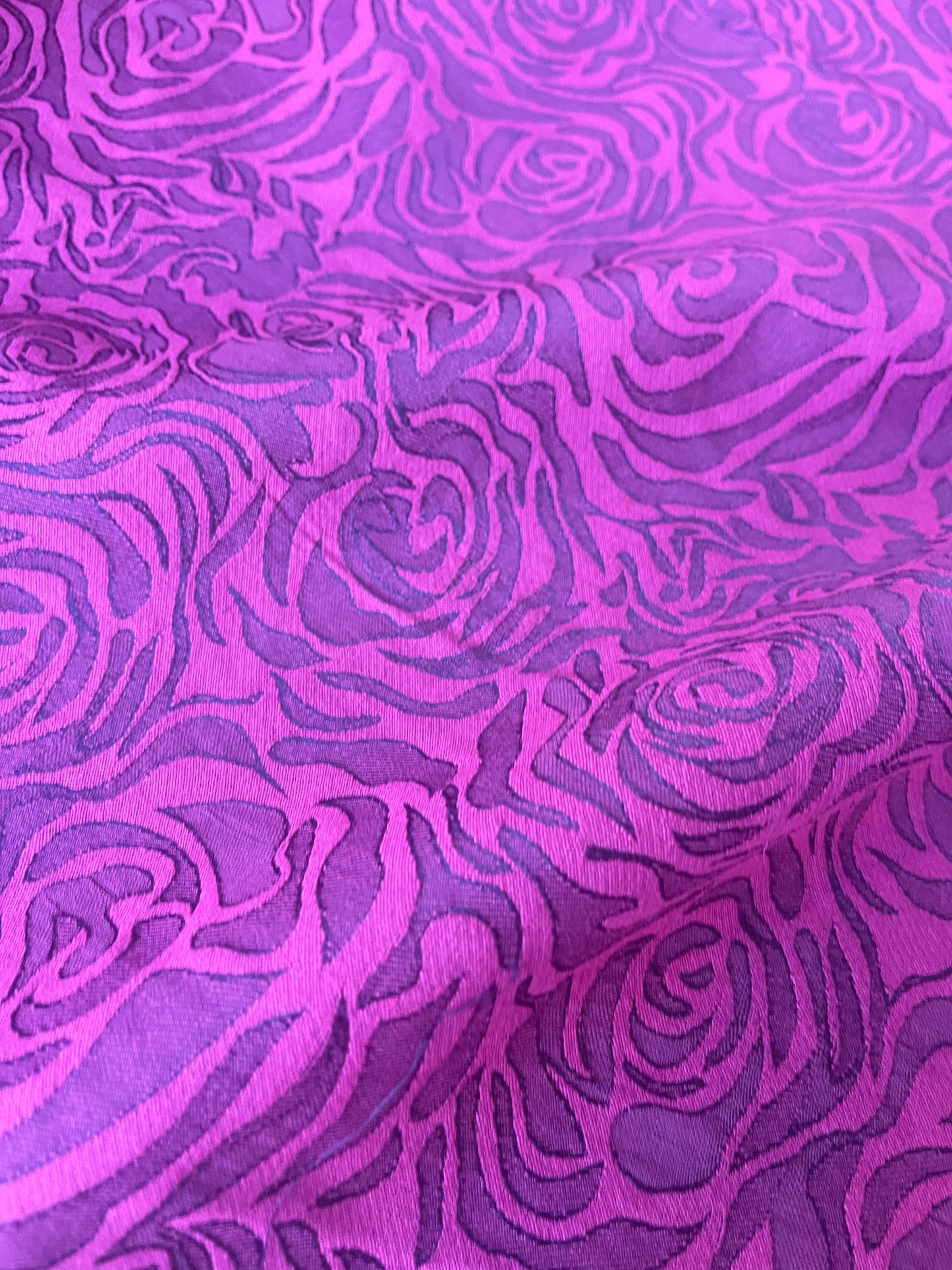 TINA 007 cotton stretch jacquard sfuchsia/navy roses