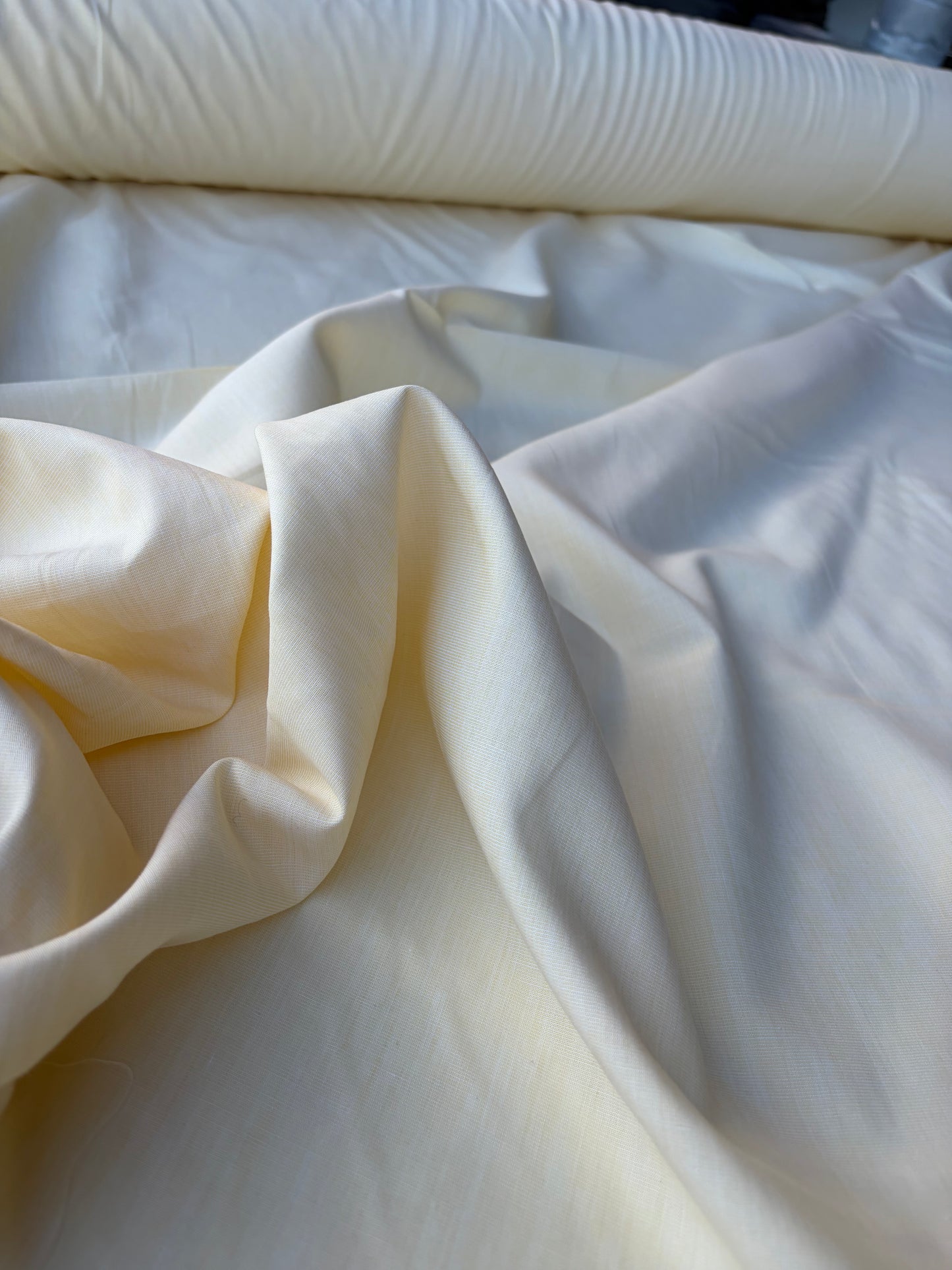 AMI 038 yarn dyed cotton oxford banana puree