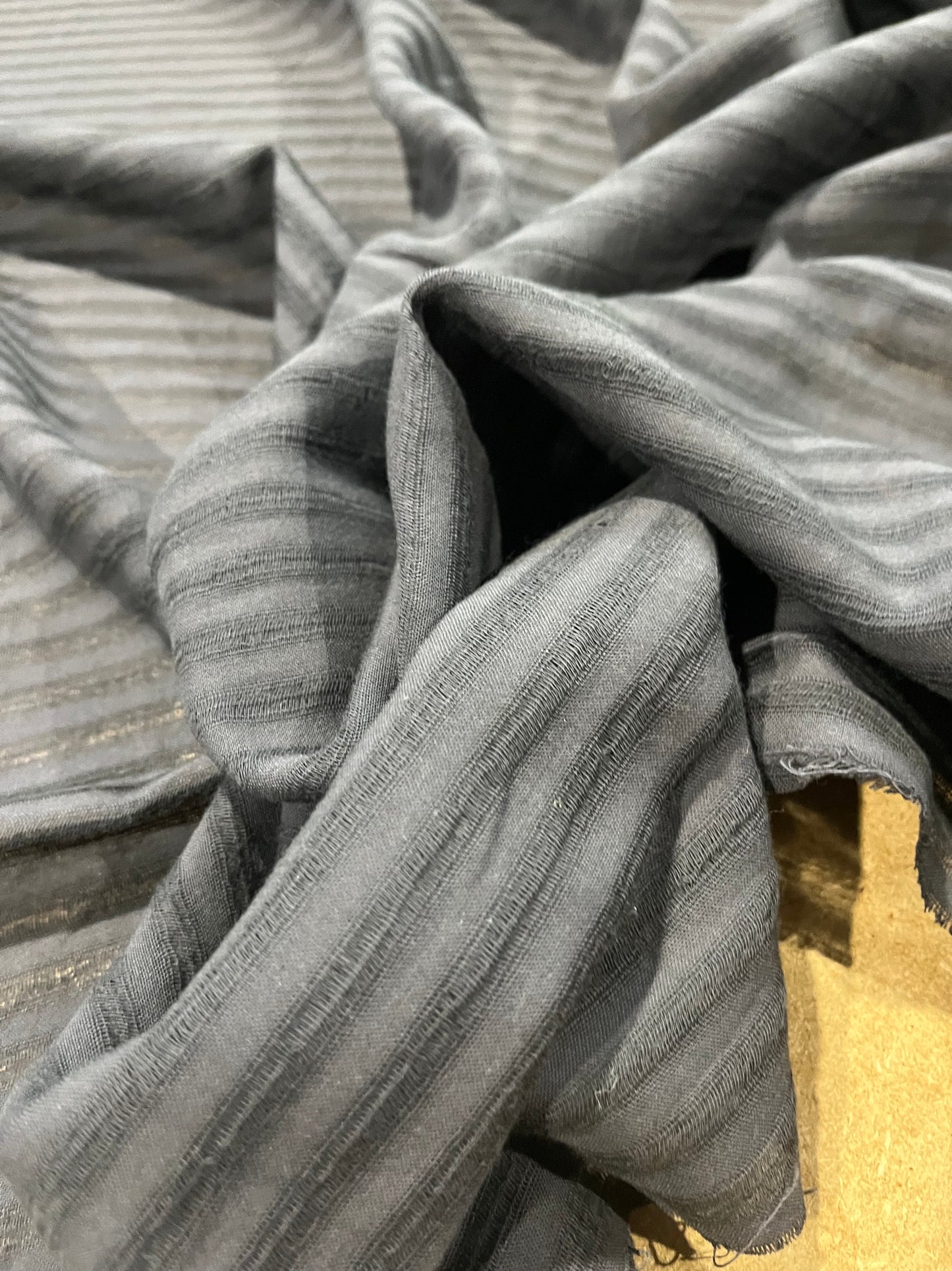 Gauze stripes charcoal