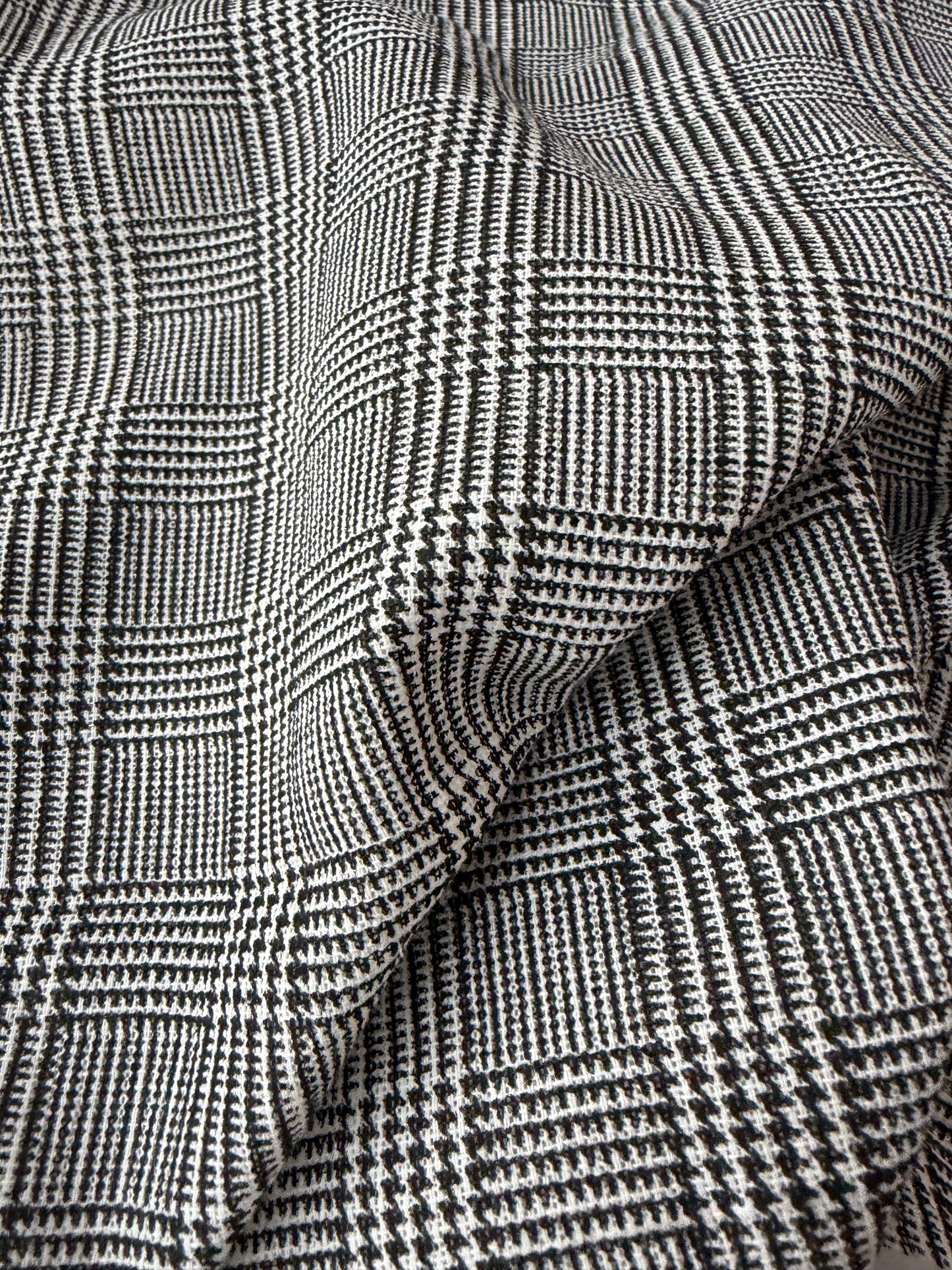 FREDO 009 cotton gaze Prince of Wales print