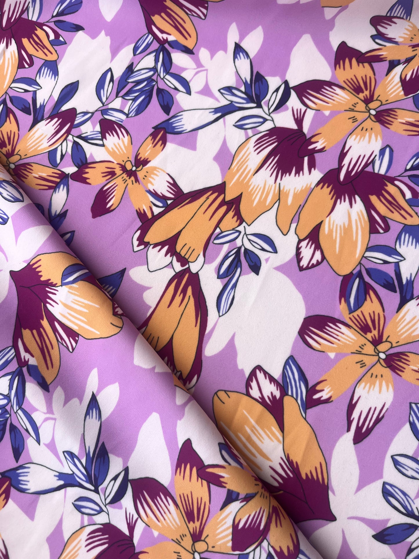 APOLLO 009 silky satin funky flowers