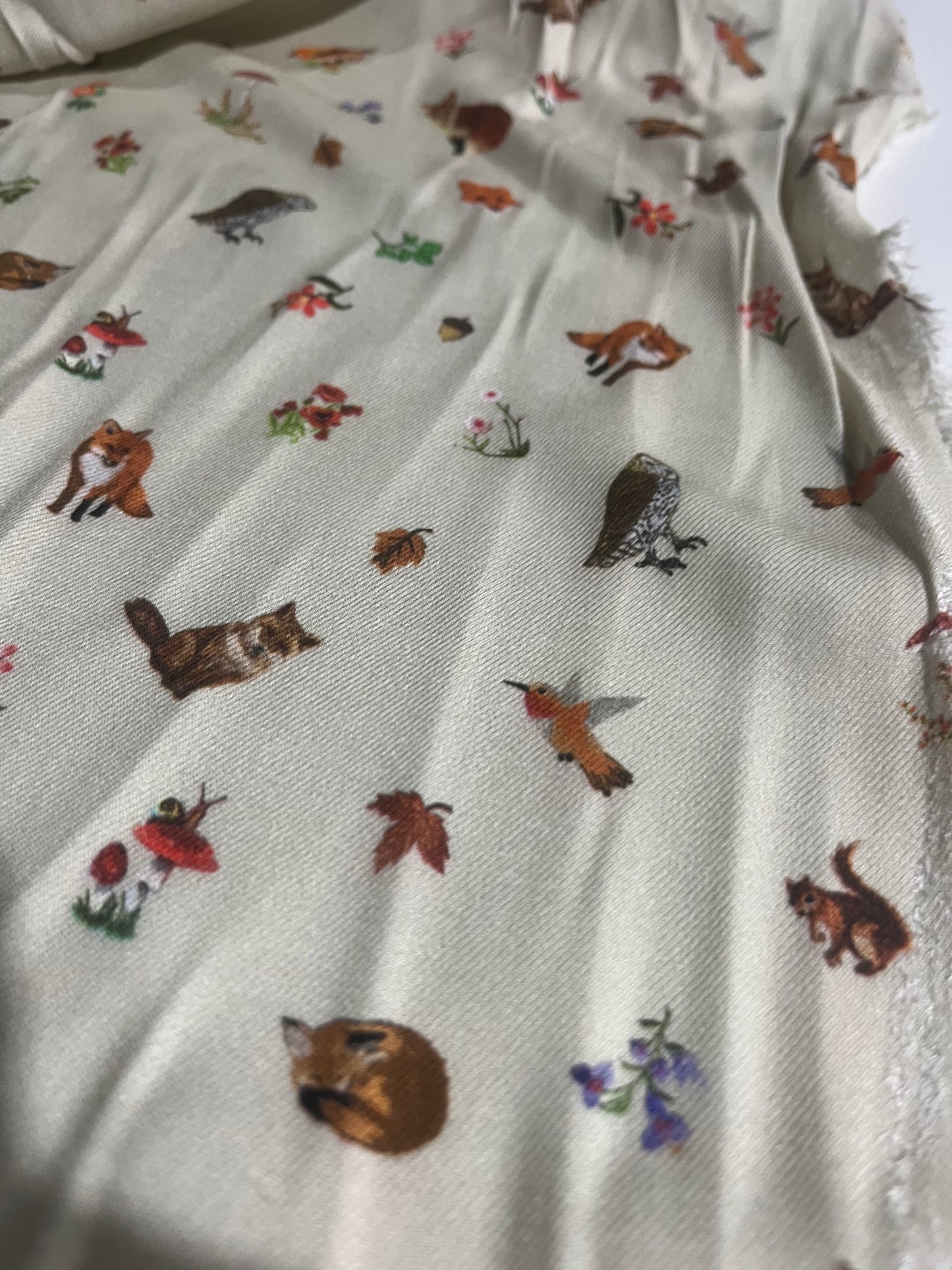 YVETTE 016 warm viscose twill foxes