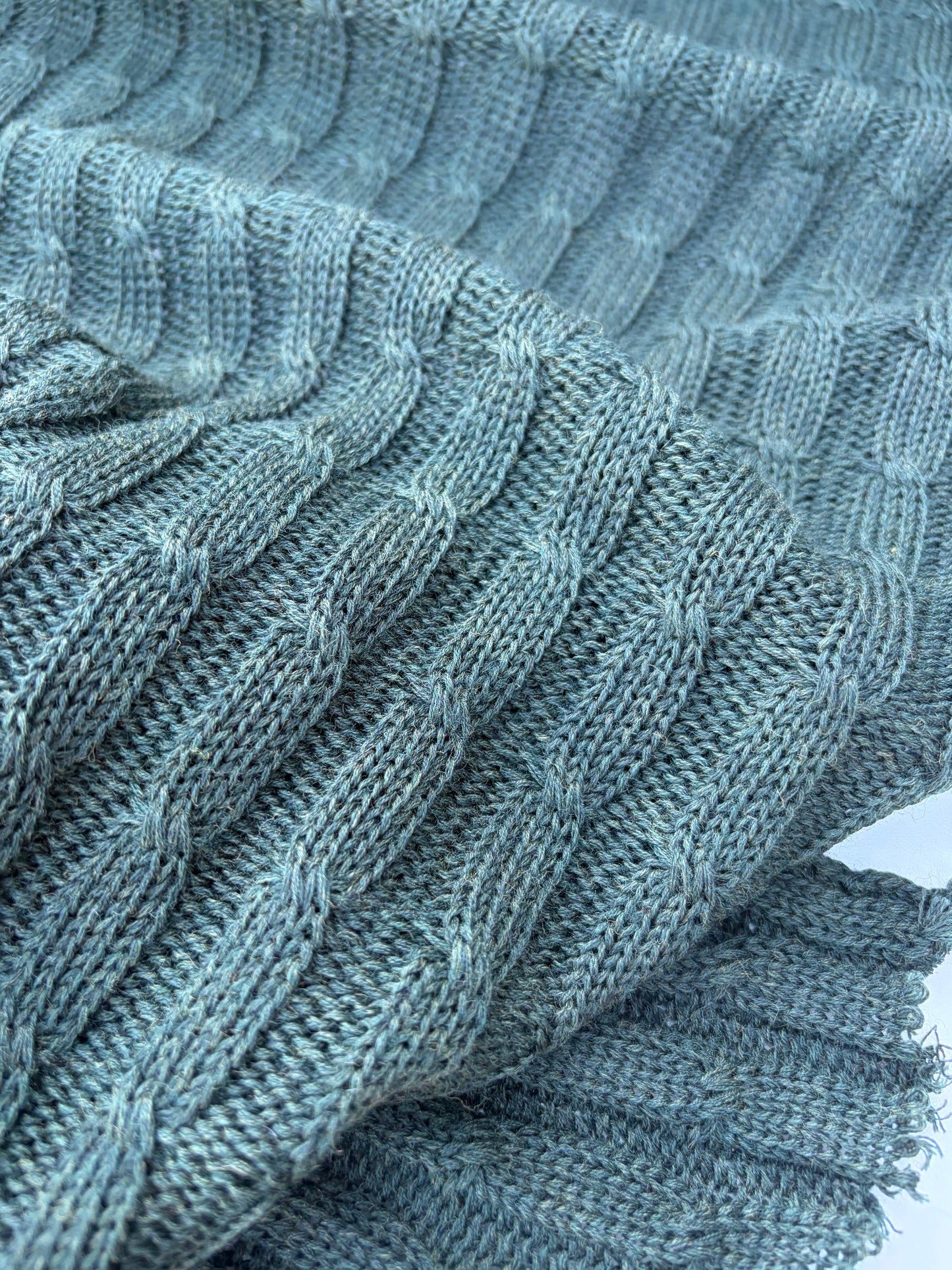 CHARLY 028 dark green knitted cable cotton/wool
