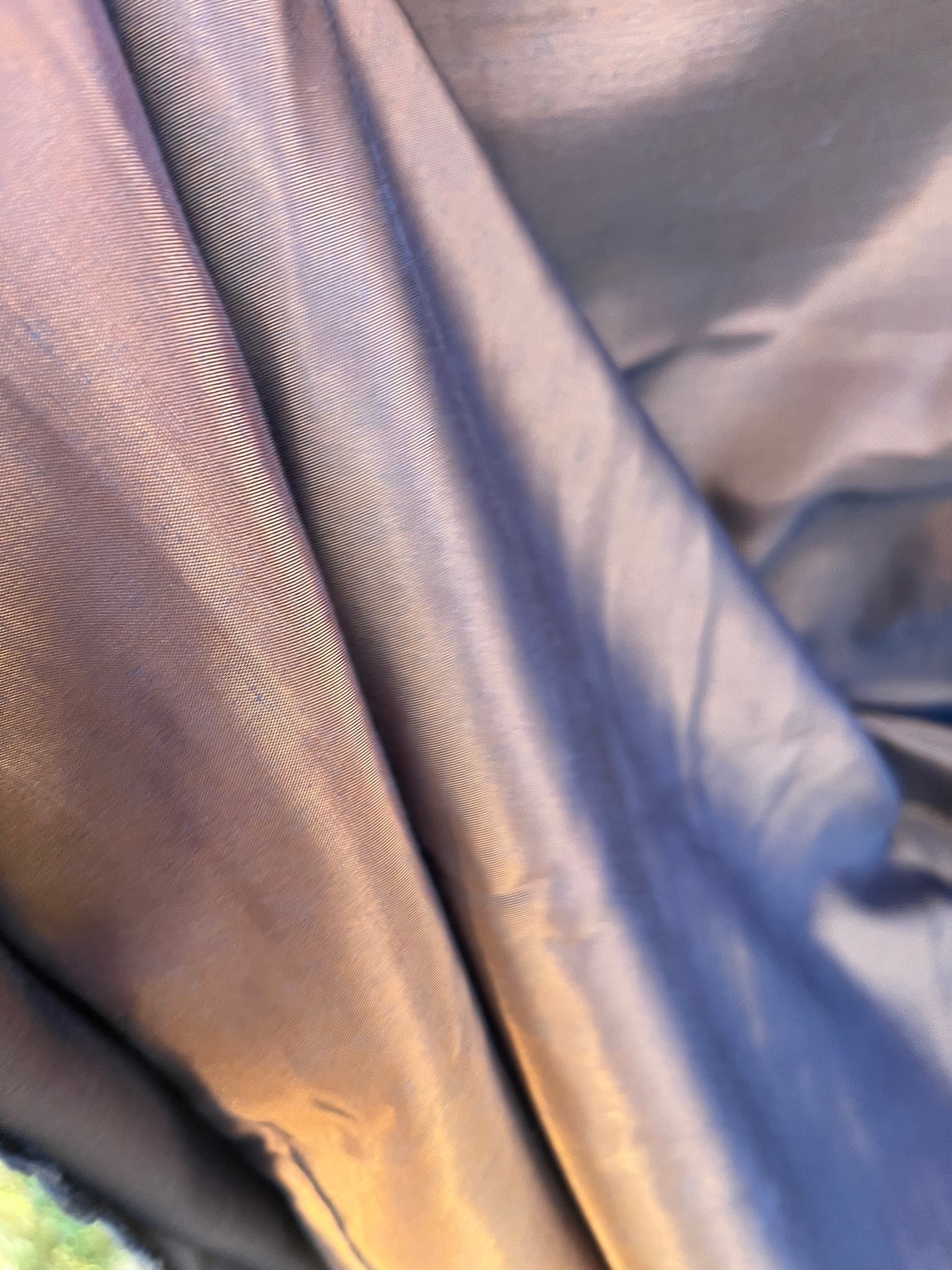 Solstice collection 11 cupro/viscose brown/brique changeant fabric