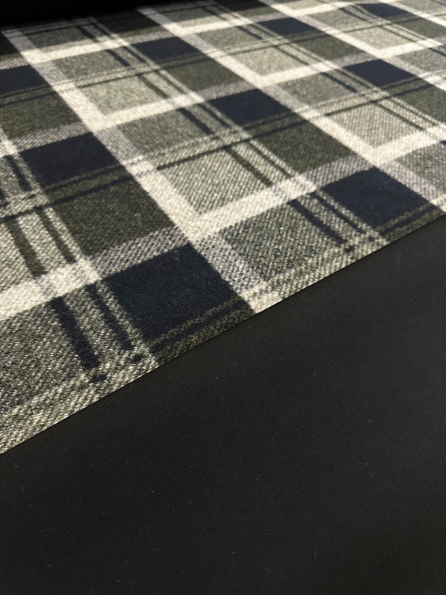 Flip side 330 green/navy check double face black