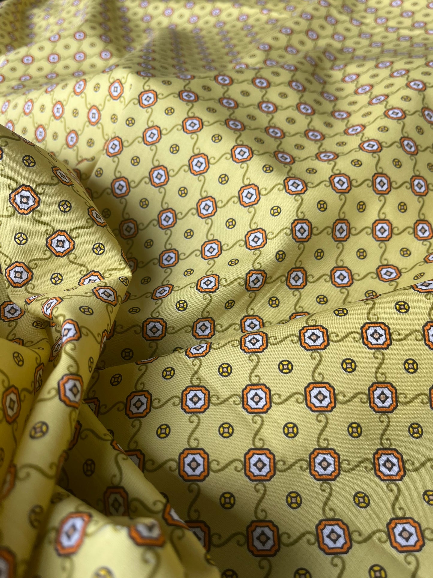 In the Garden 8 cotton bachette yellow geometrical print