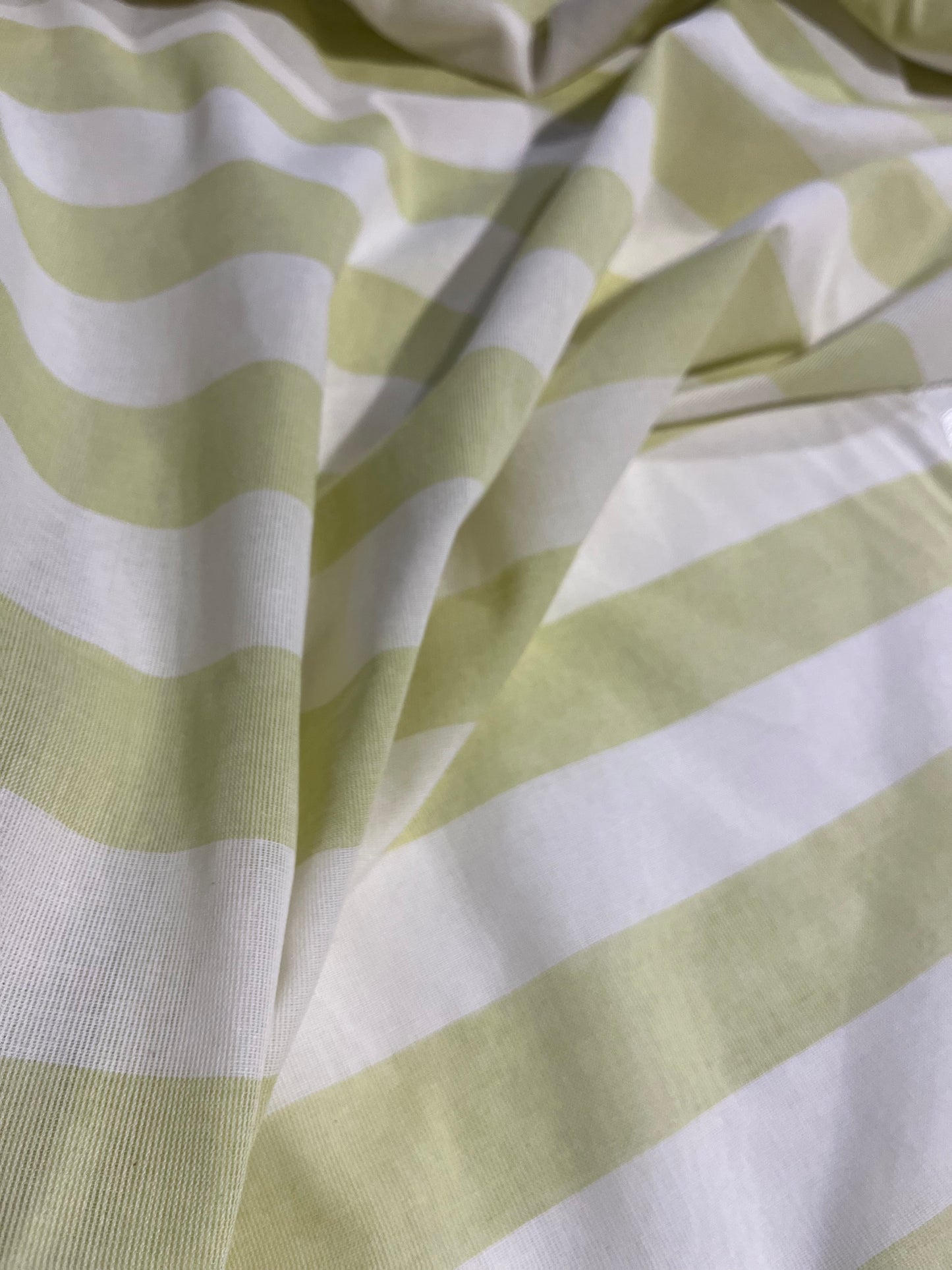 AMOS 024 woven cotton gaze stripe lime