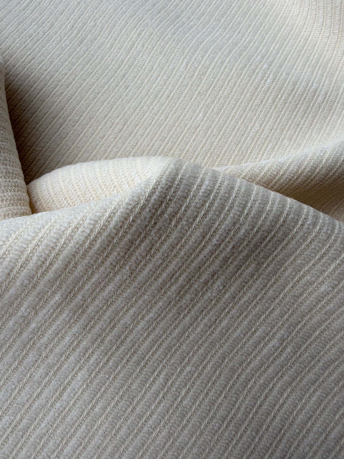 DARREN 026 cream coloured heavy wool tricotine