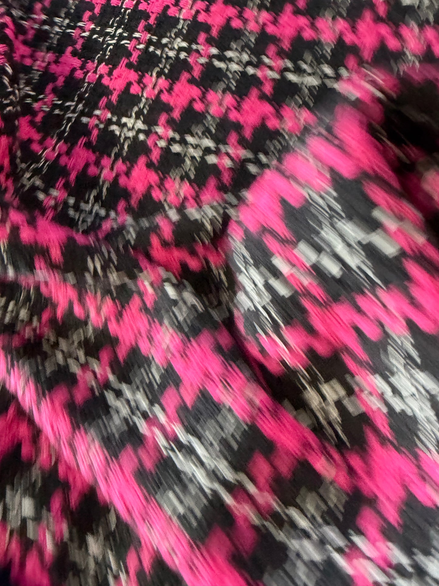 PC DANTE 057 heavy cotton tweed Chanel style black/fuchsia checks