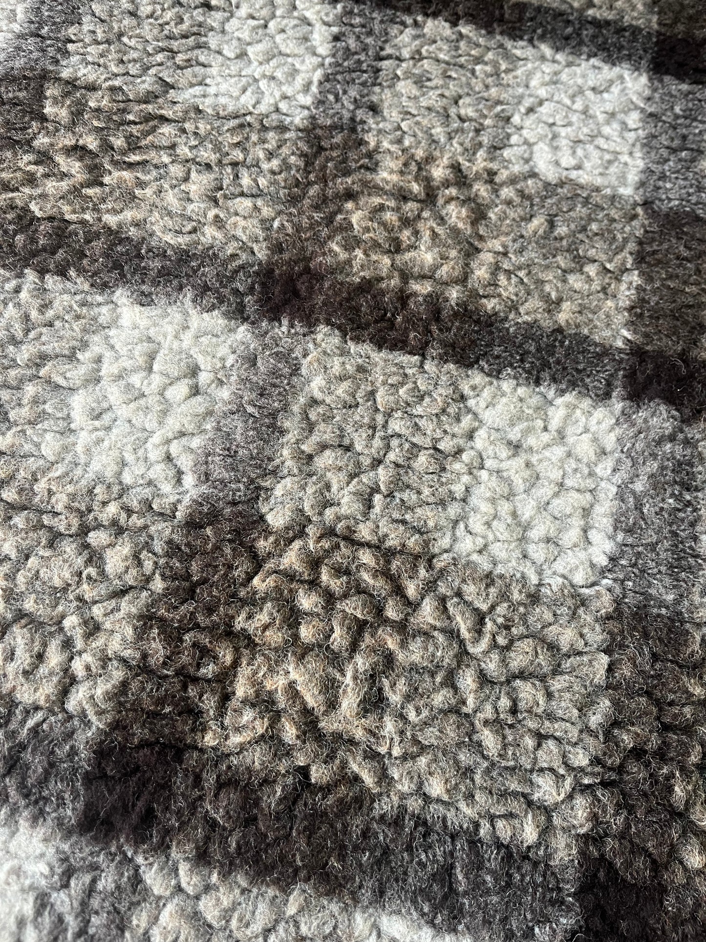 ATILLA 033 heavy wool bouclette check khaky